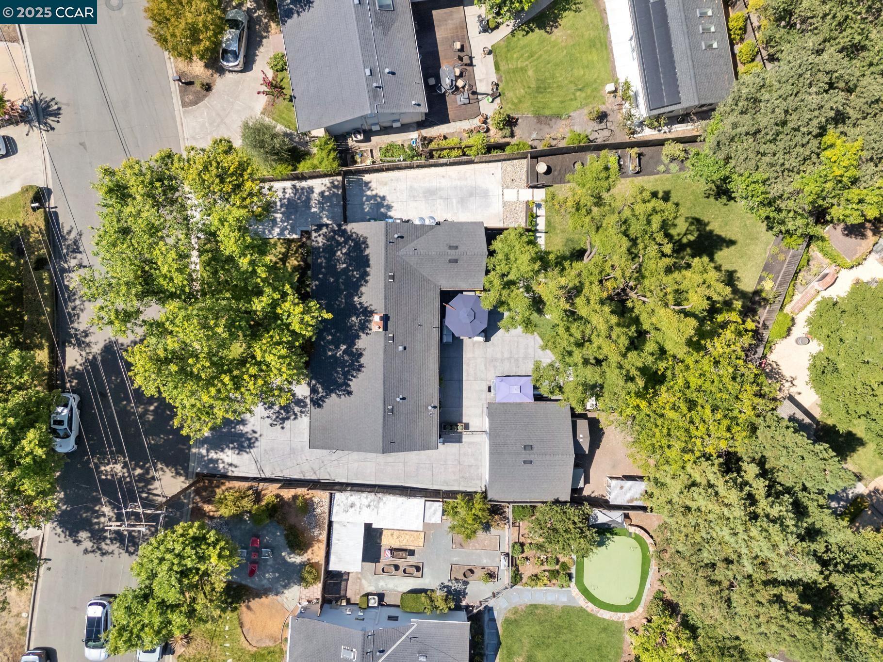 161 Maiden Lane