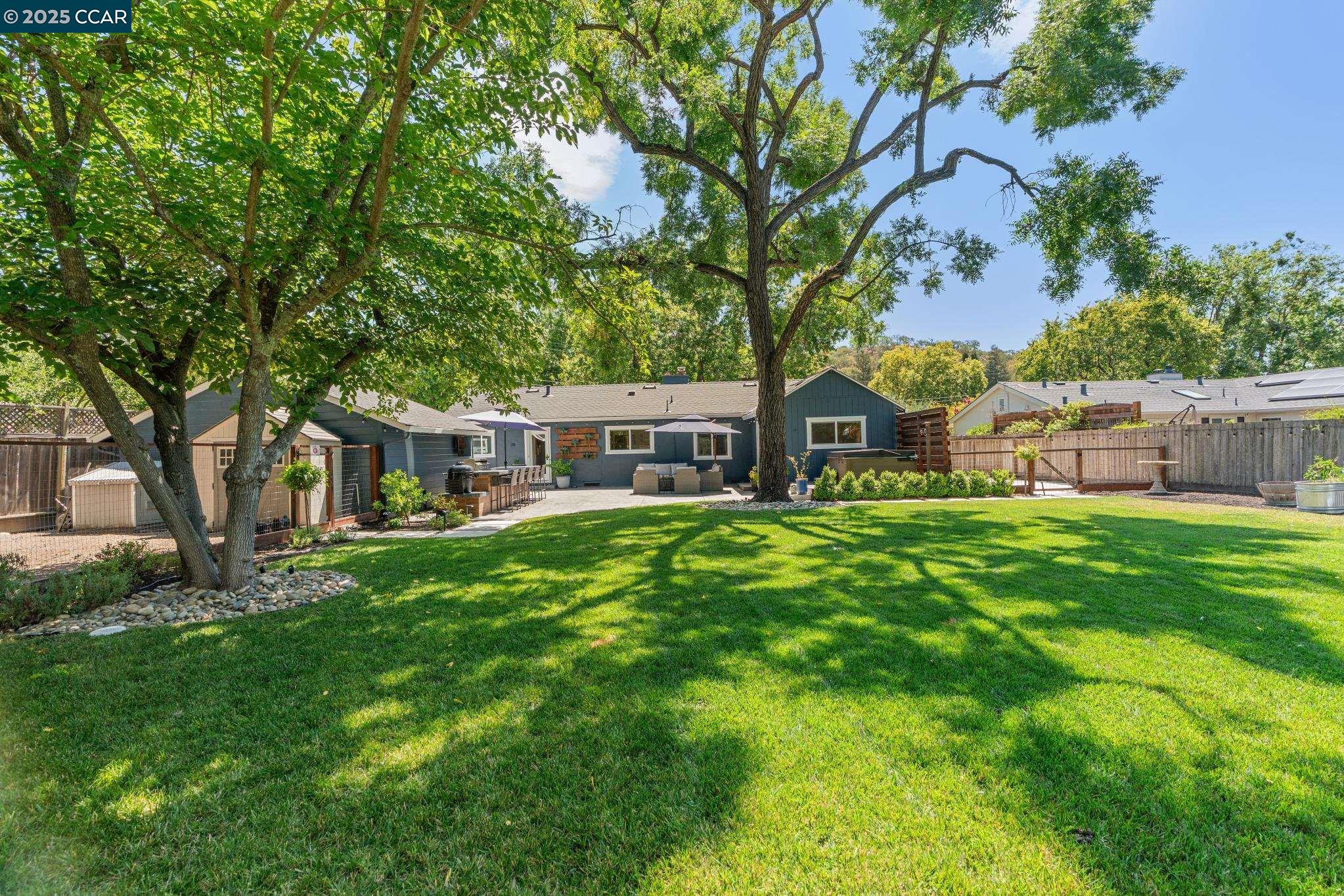 161 Maiden Lane