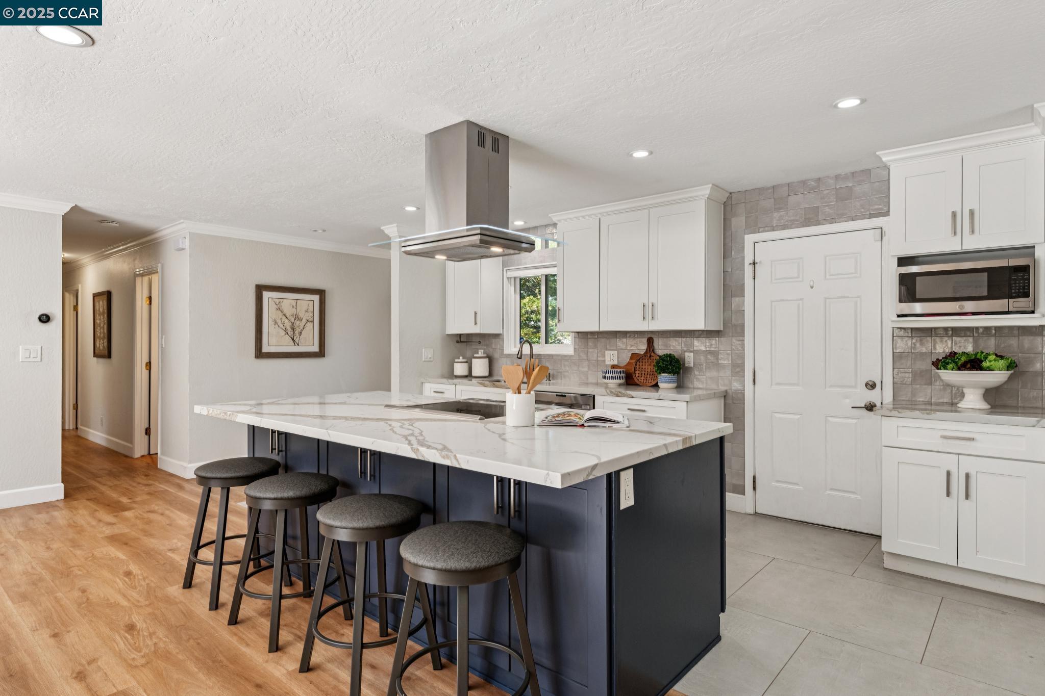 498 Wilbur Dr.
