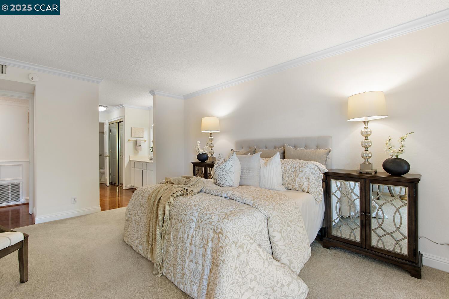 2633 Saklan Indian Dr # 4