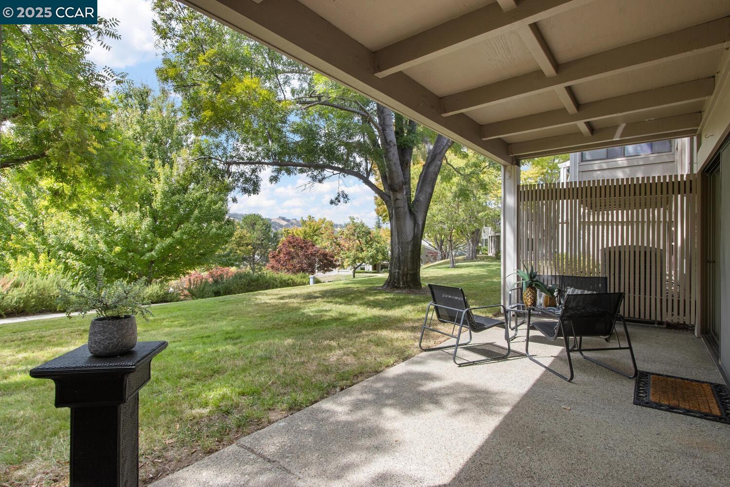 2633 Saklan Indian Dr # 4