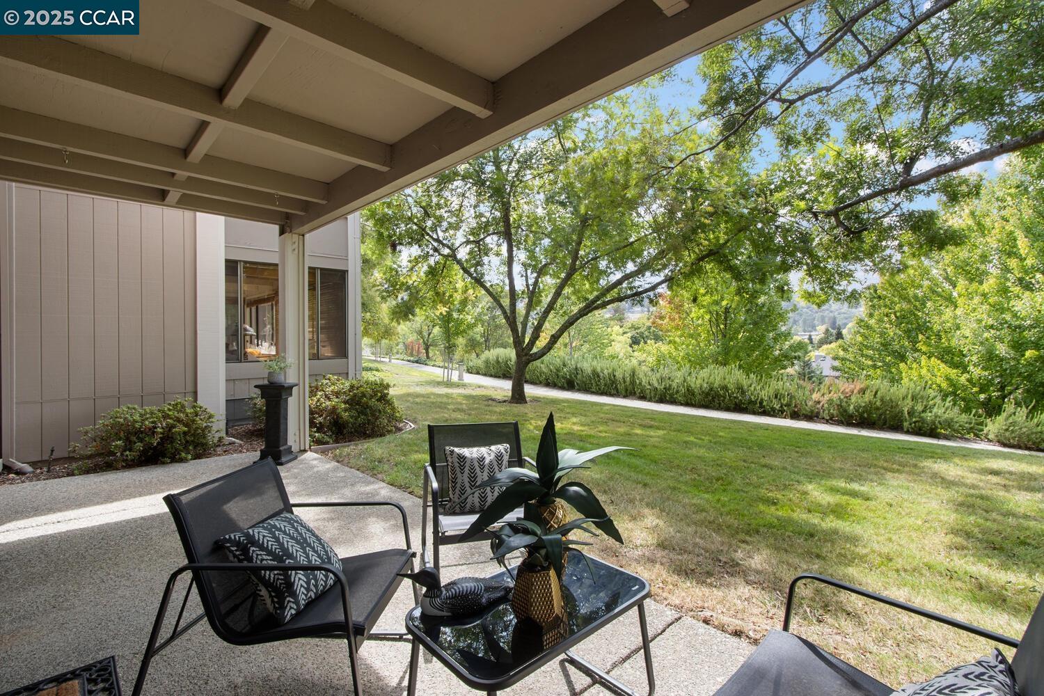 2633 Saklan Indian Dr # 4