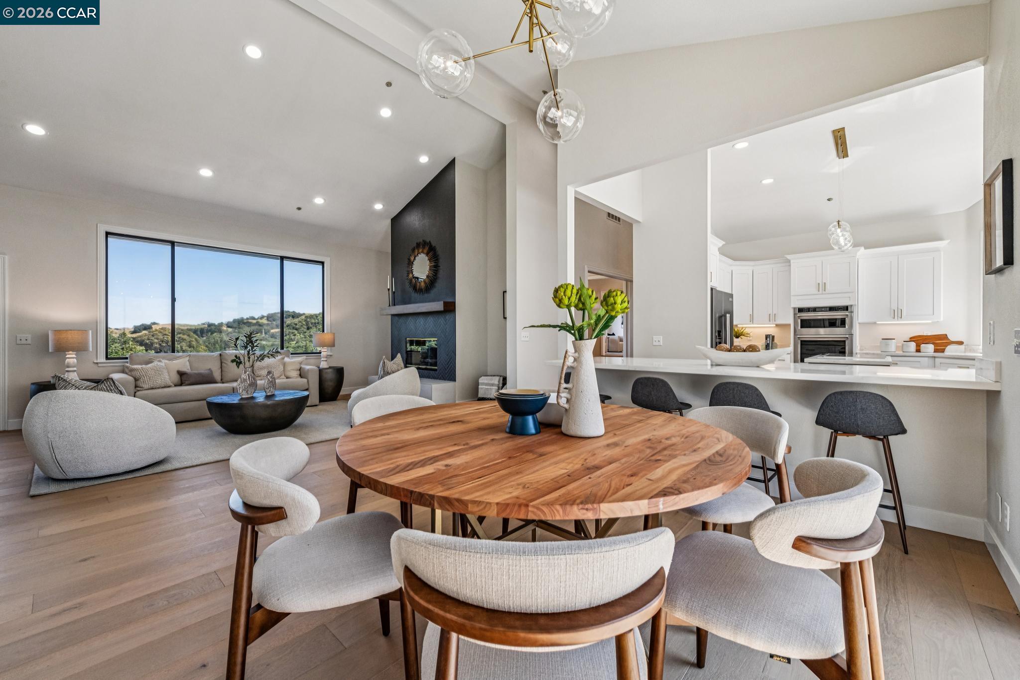 6 Tanglewood Lane