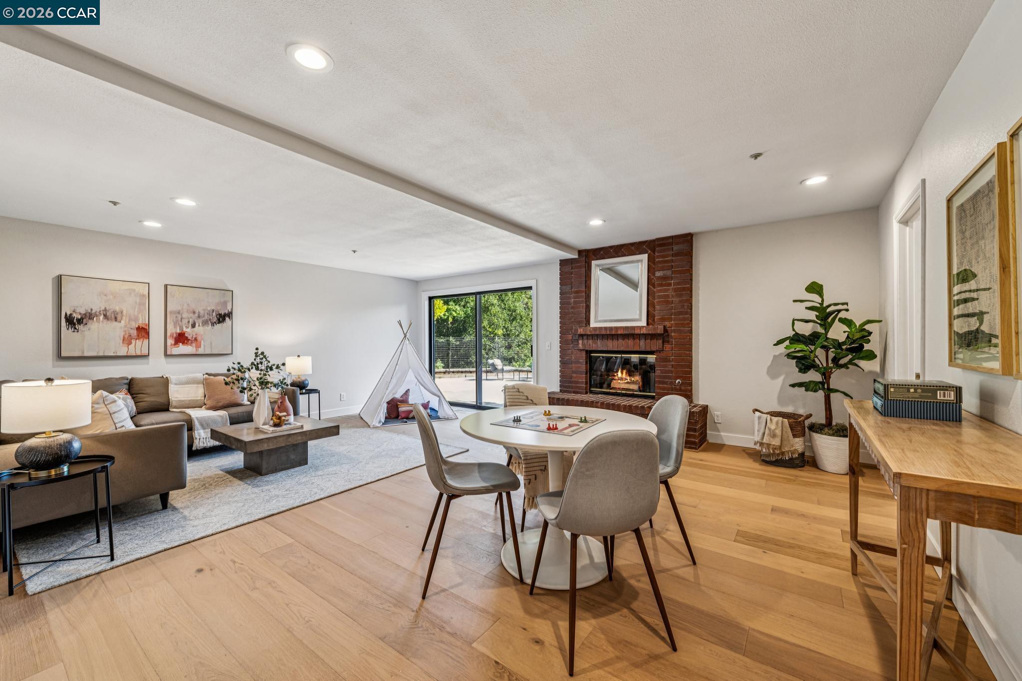 6 Tanglewood Lane