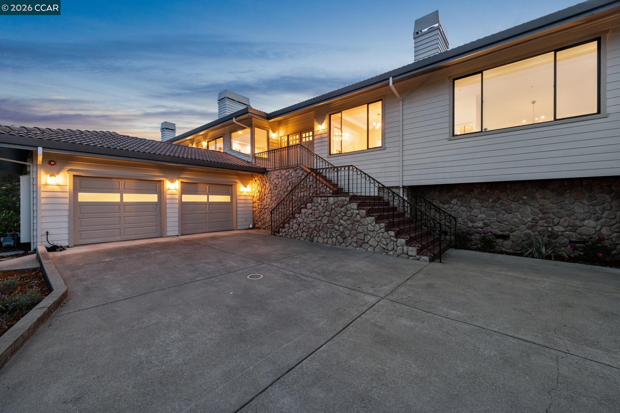 6 Tanglewood Lane