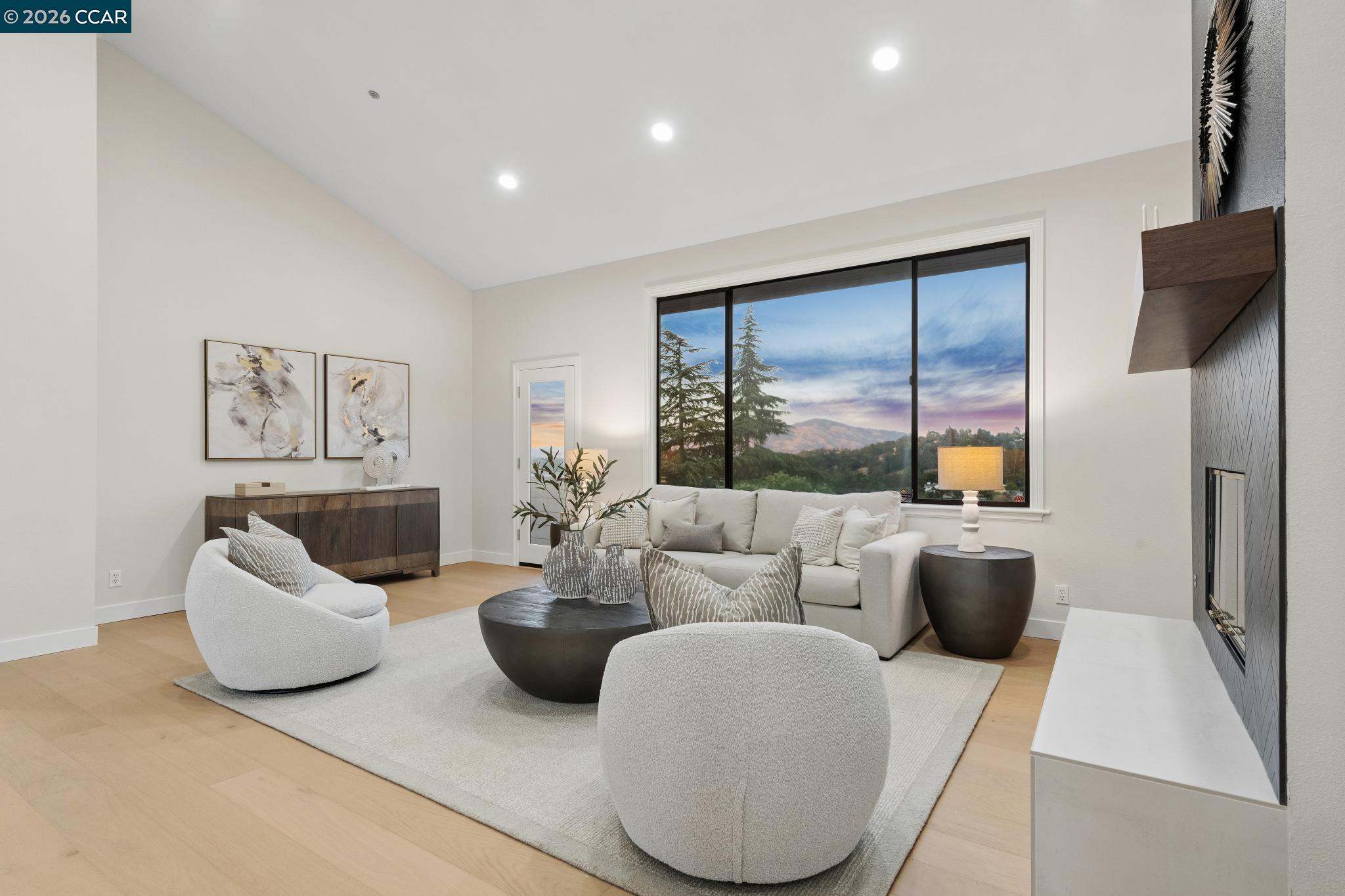 6 Tanglewood Lane