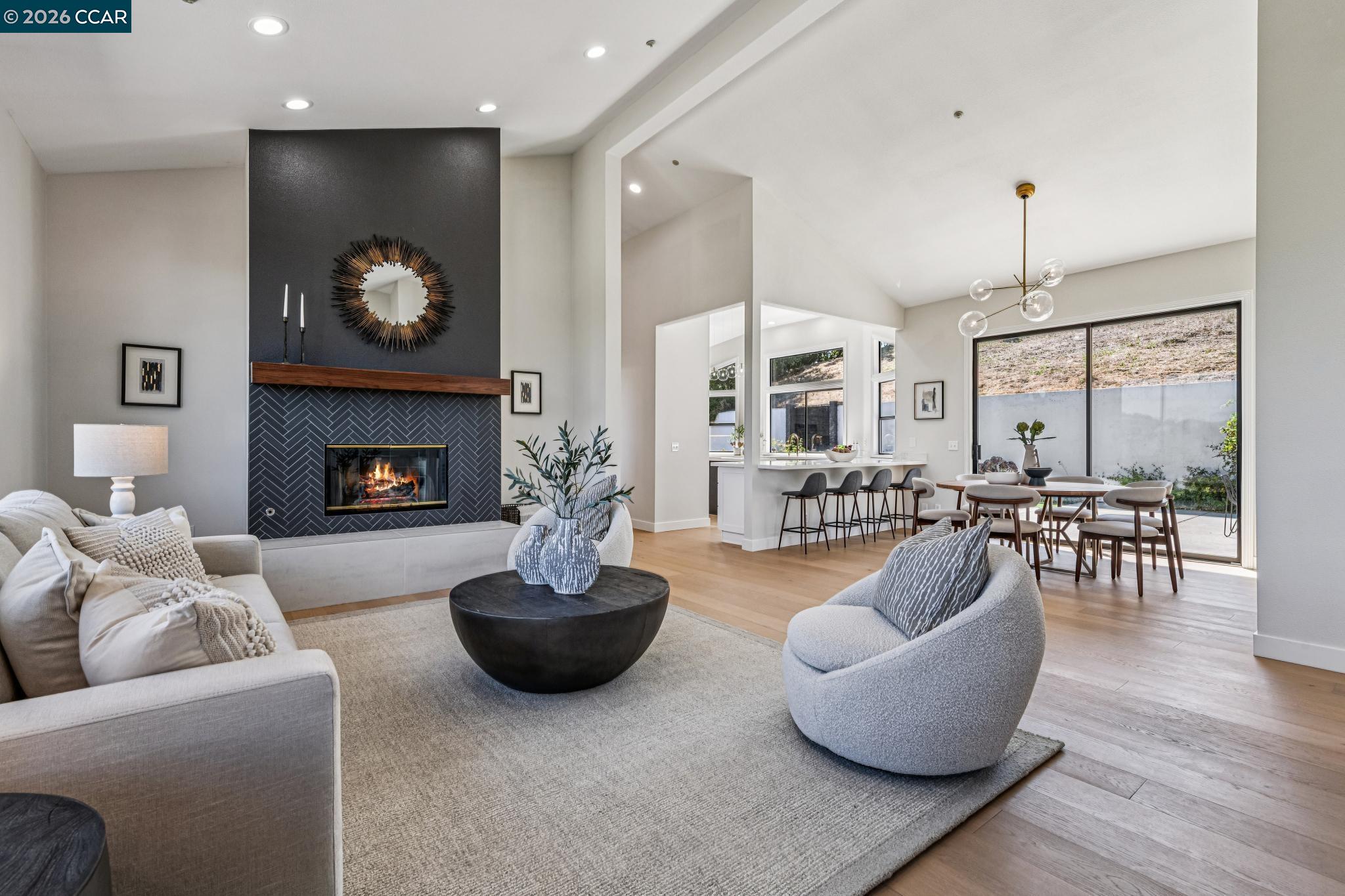 6 Tanglewood Lane