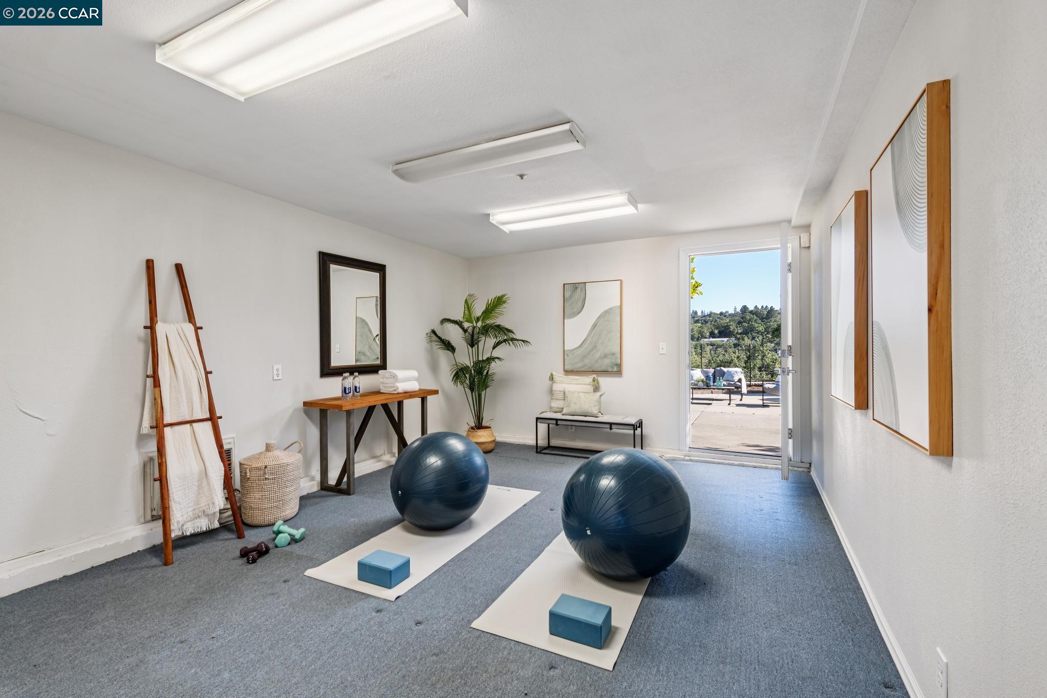 6 Tanglewood Lane