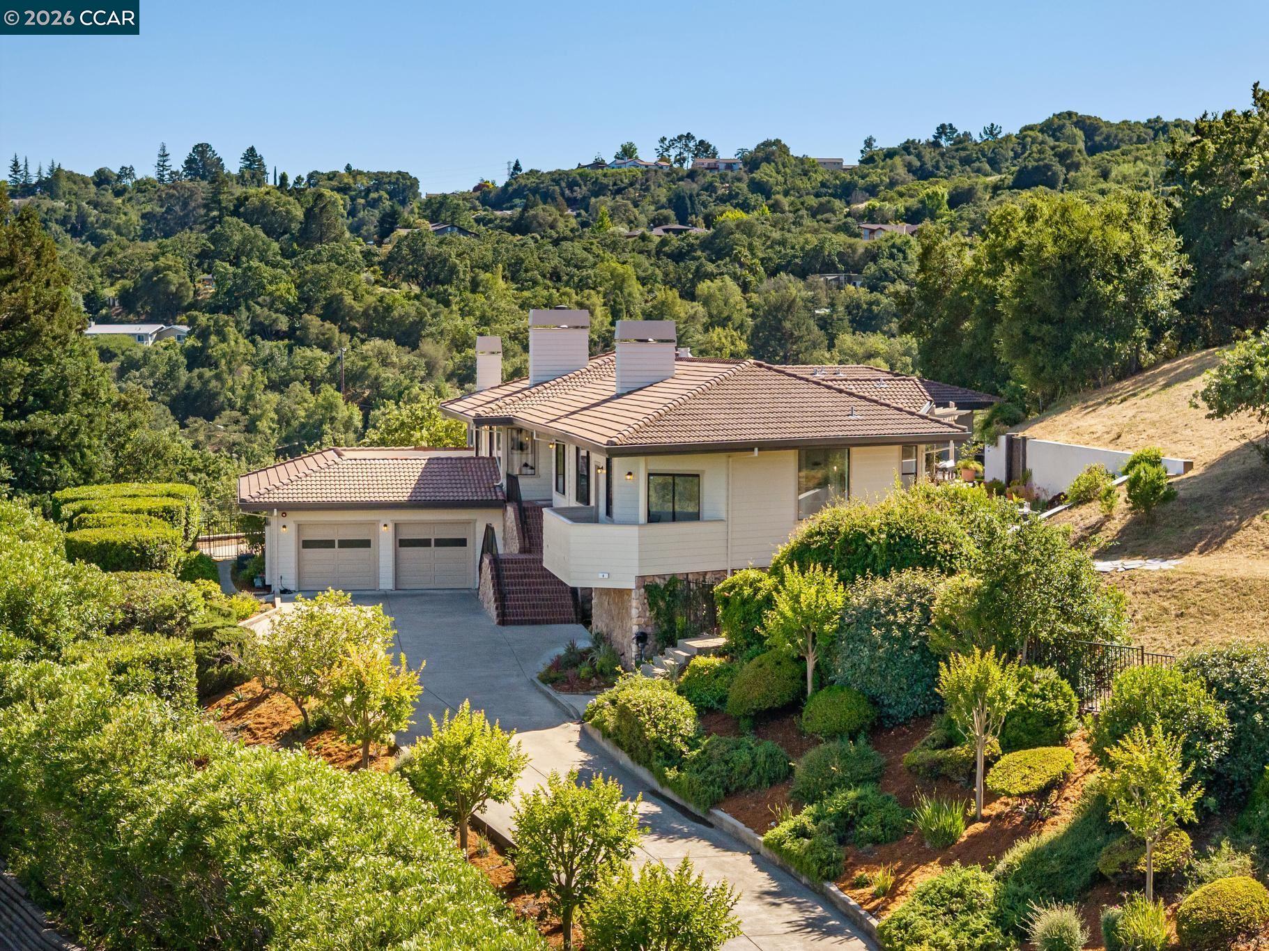 6 Tanglewood Lane
