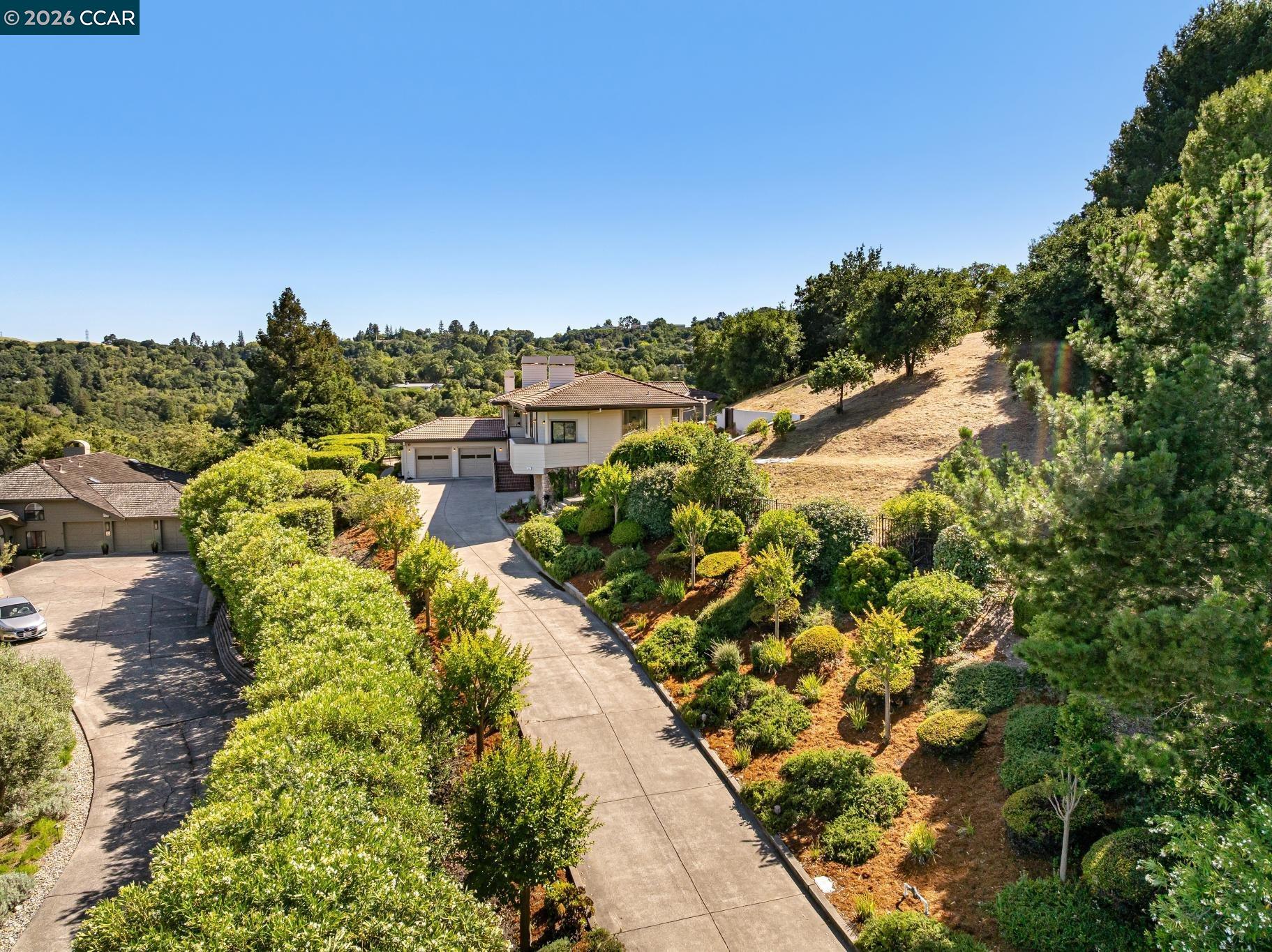 6 Tanglewood Lane