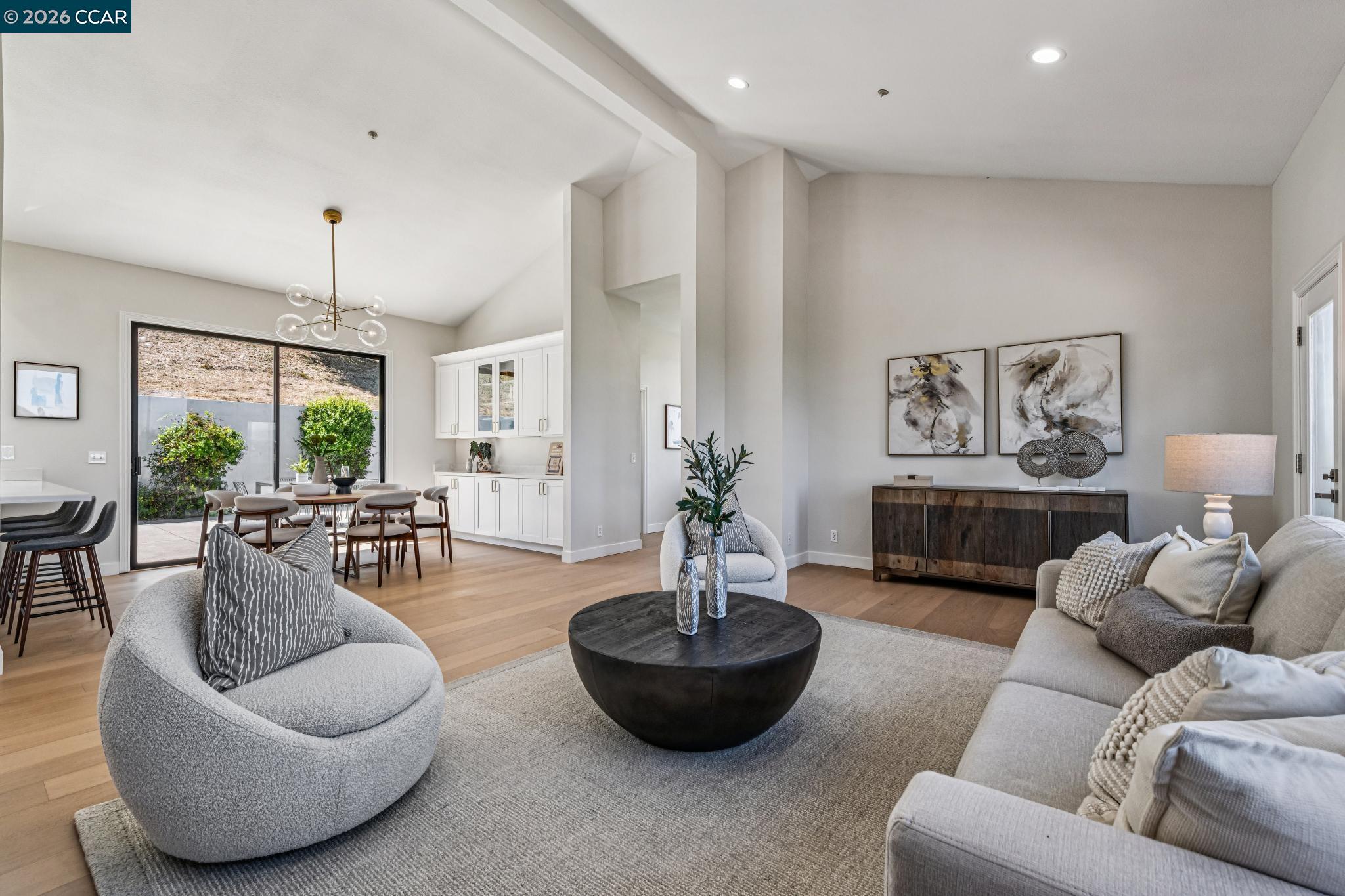 6 Tanglewood Lane
