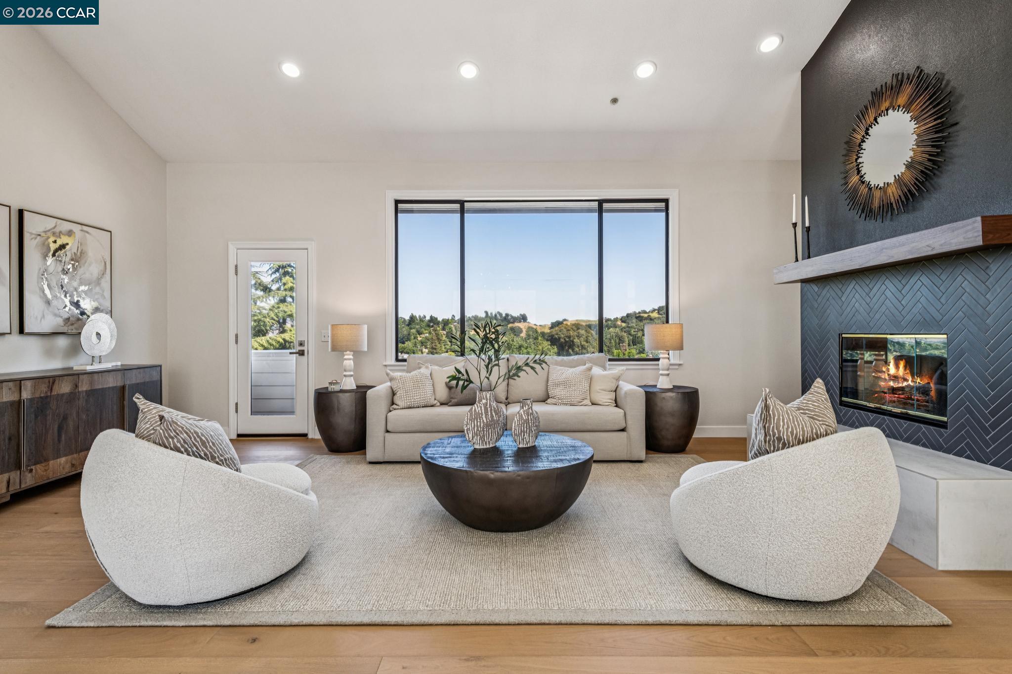 6 Tanglewood Lane