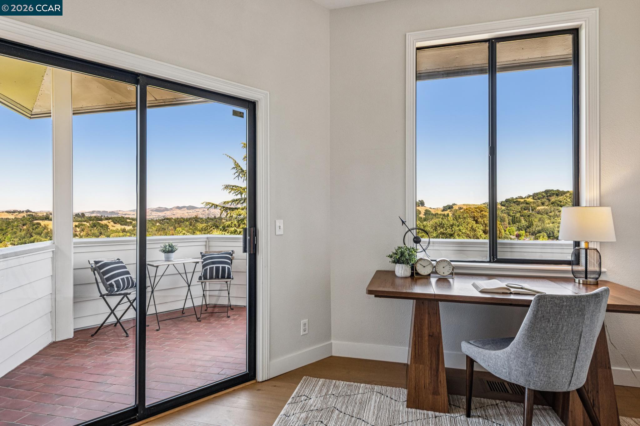 6 Tanglewood Lane