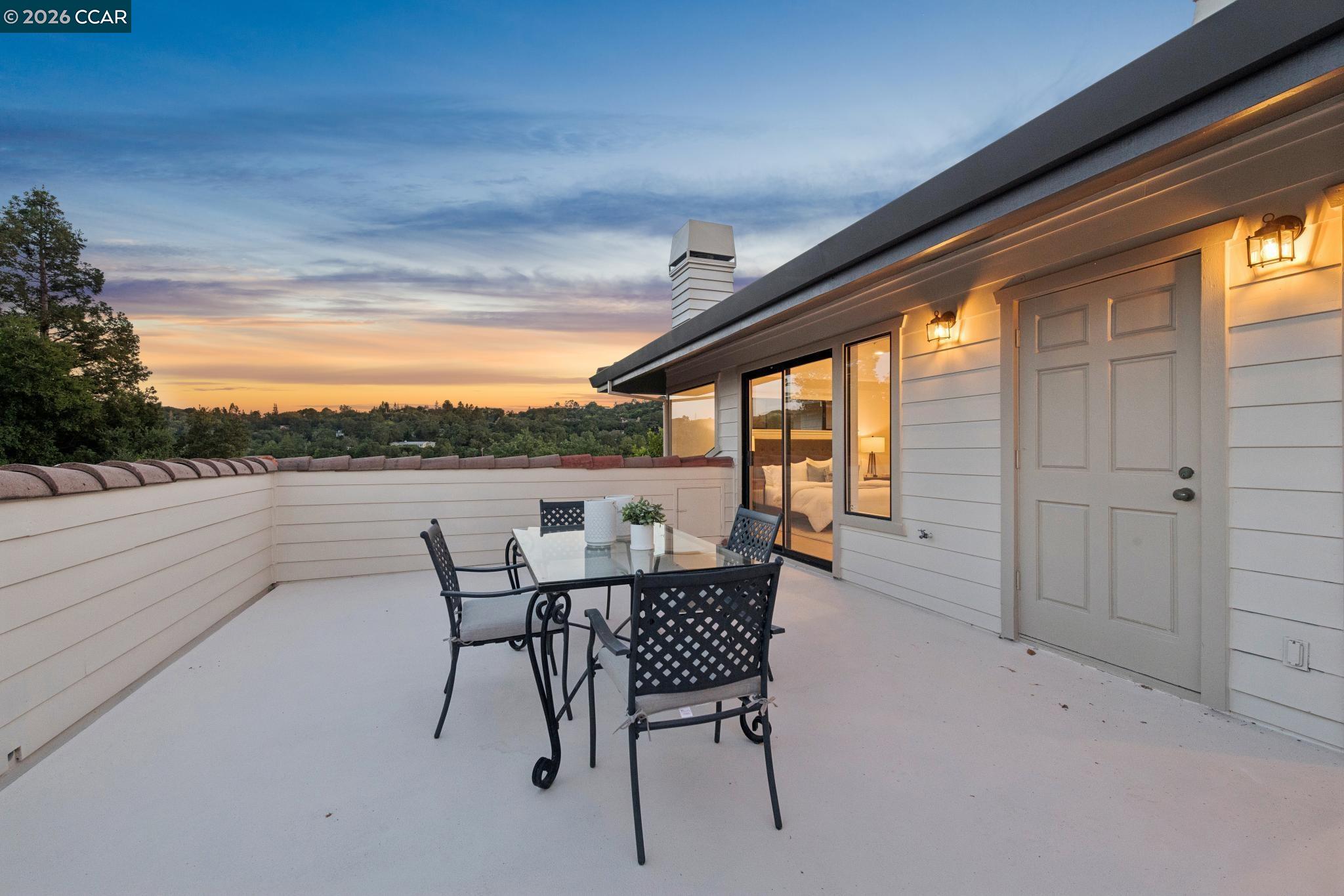 6 Tanglewood Lane