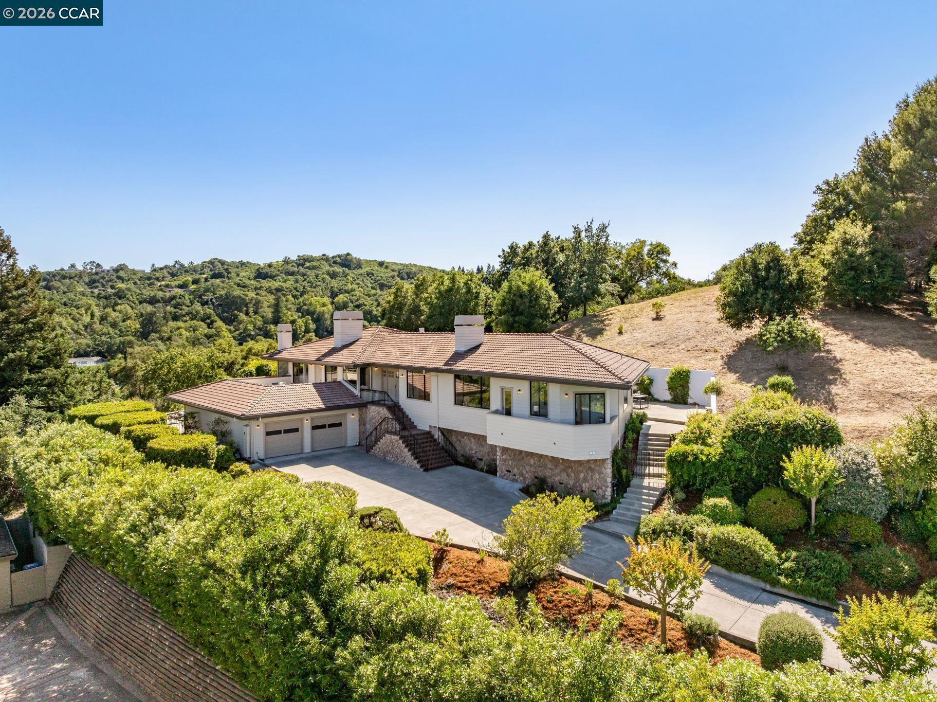 6 Tanglewood Lane