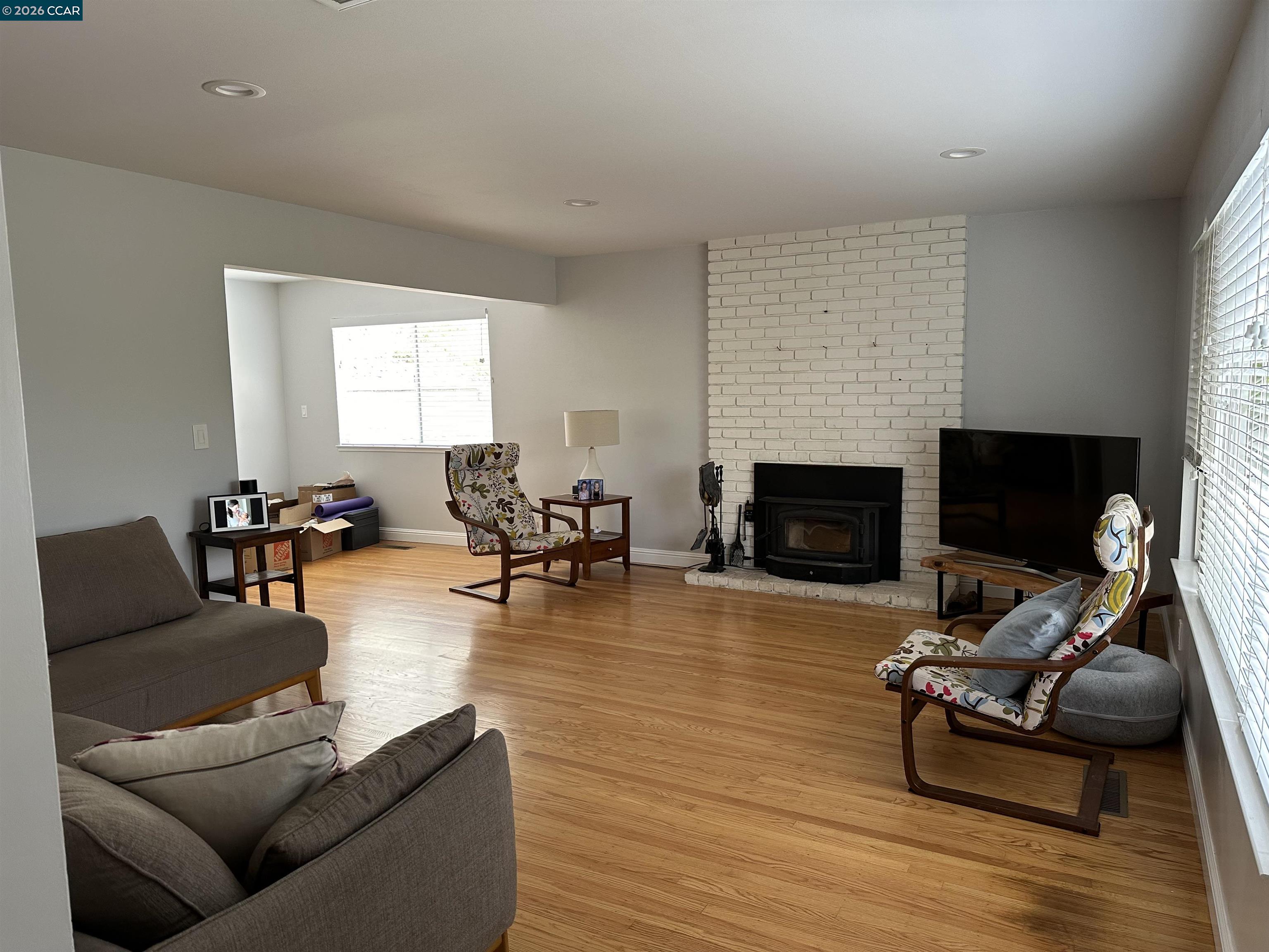 486 Butterfield Place