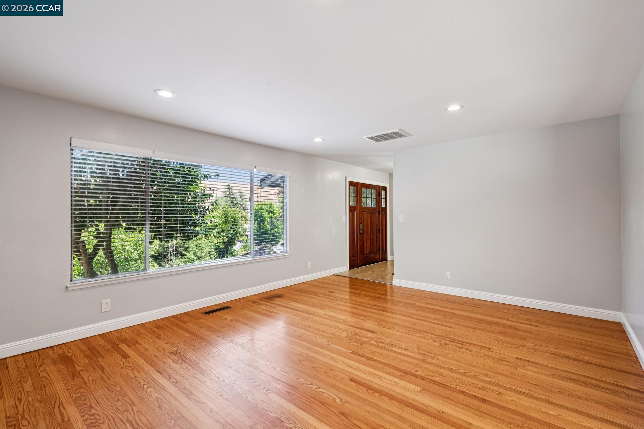 486 Butterfield Place