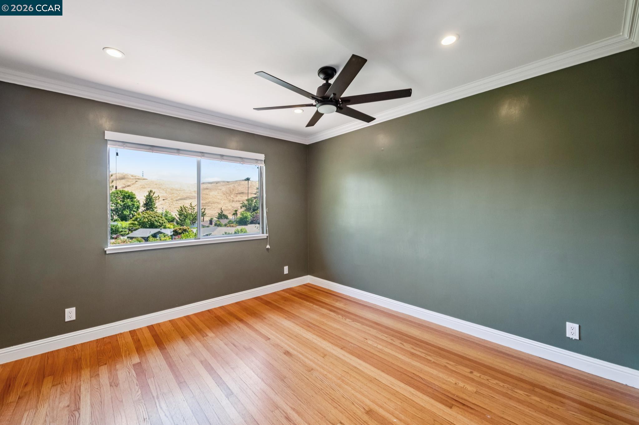 486 Butterfield Place