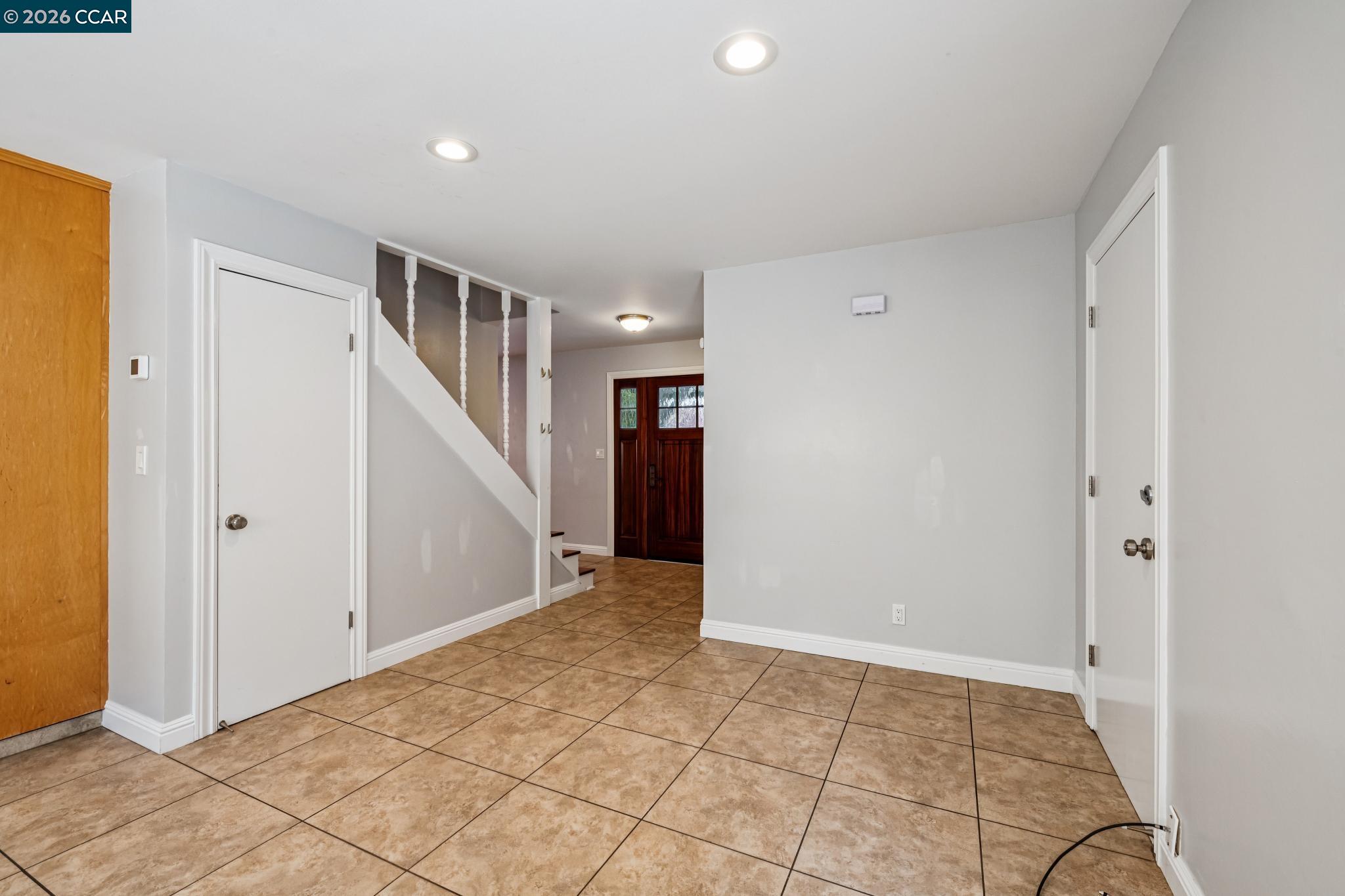 486 Butterfield Place