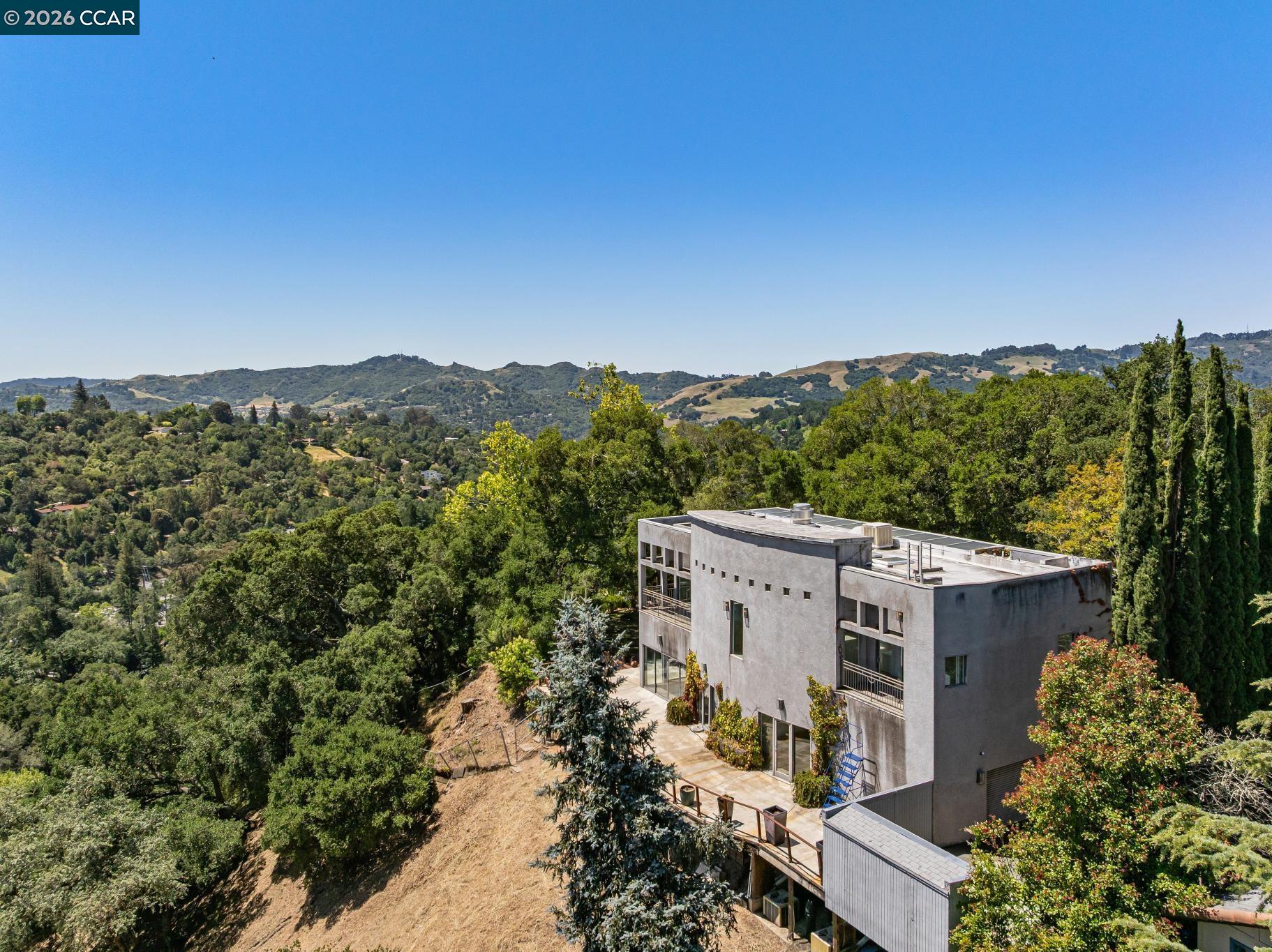 5 Oak Flat Rd.