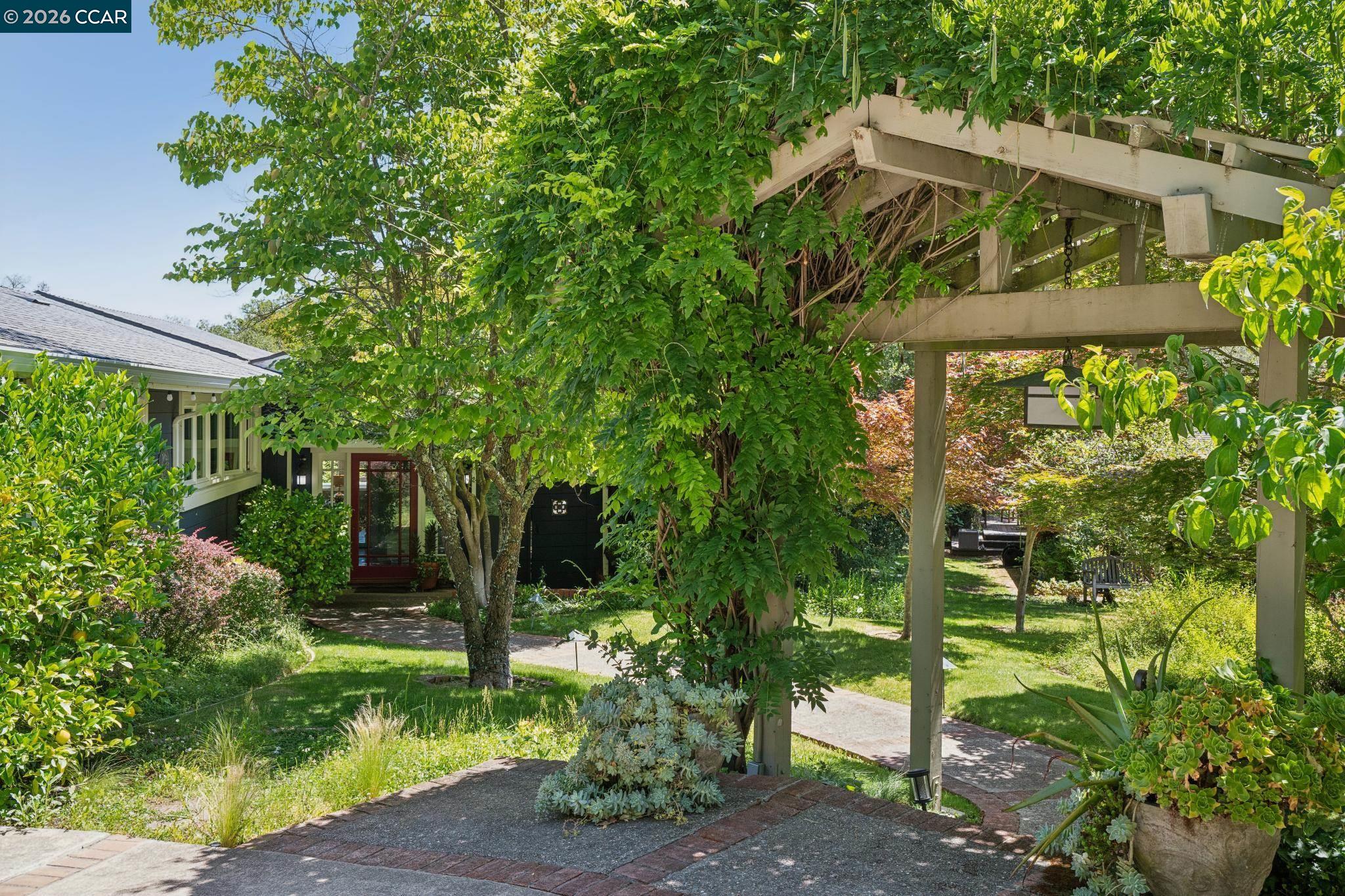 3620 Madrone Dr.