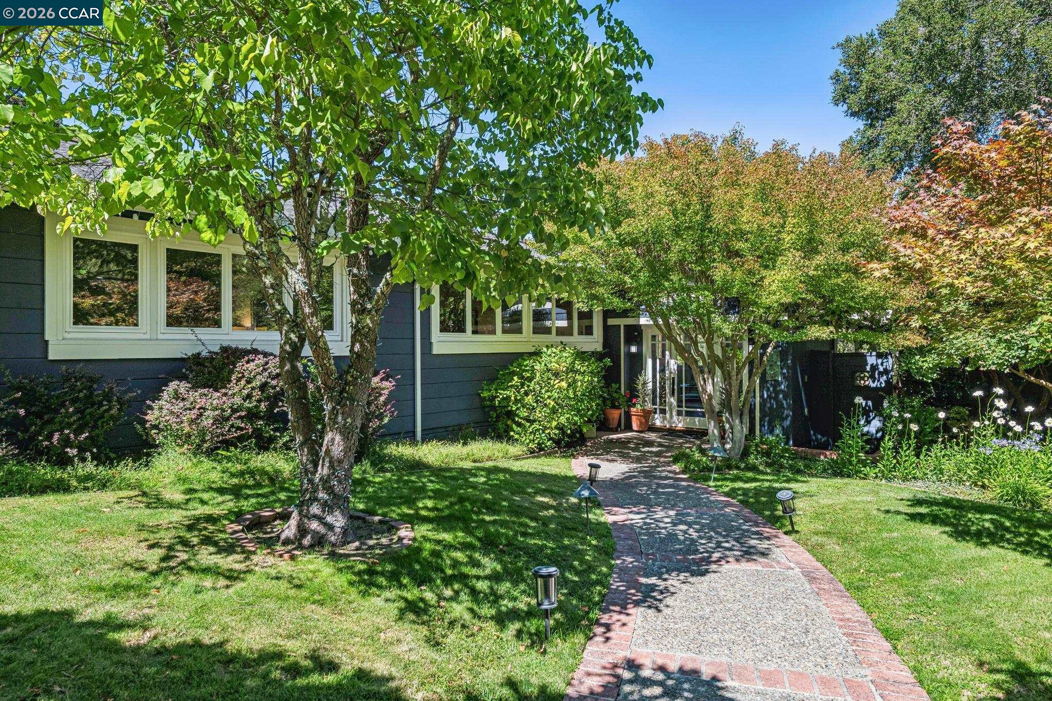 3620 Madrone Dr.