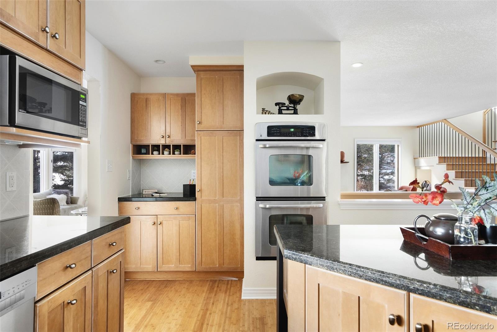 6843 Fairview Drive