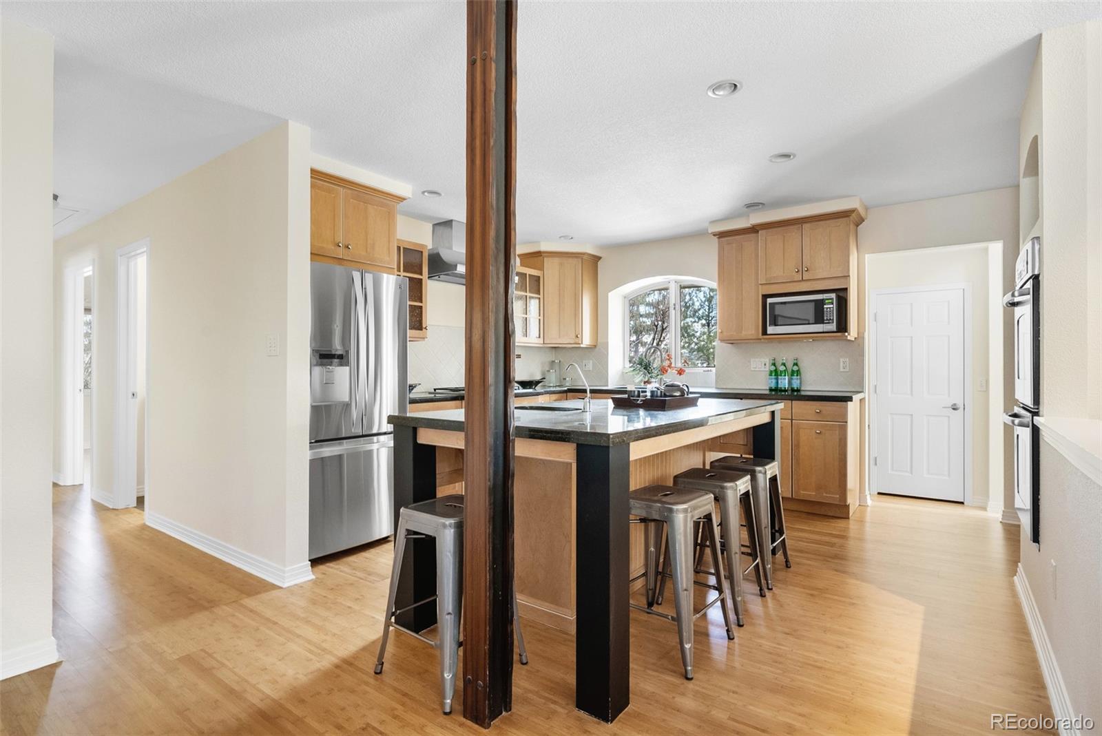 6843 Fairview Drive