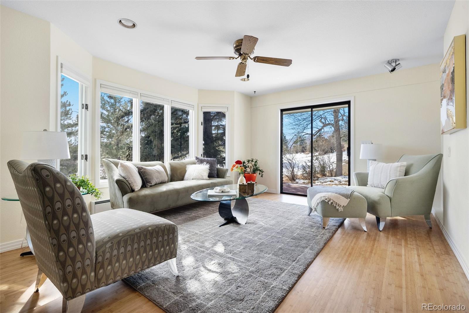 6843 Fairview Drive
