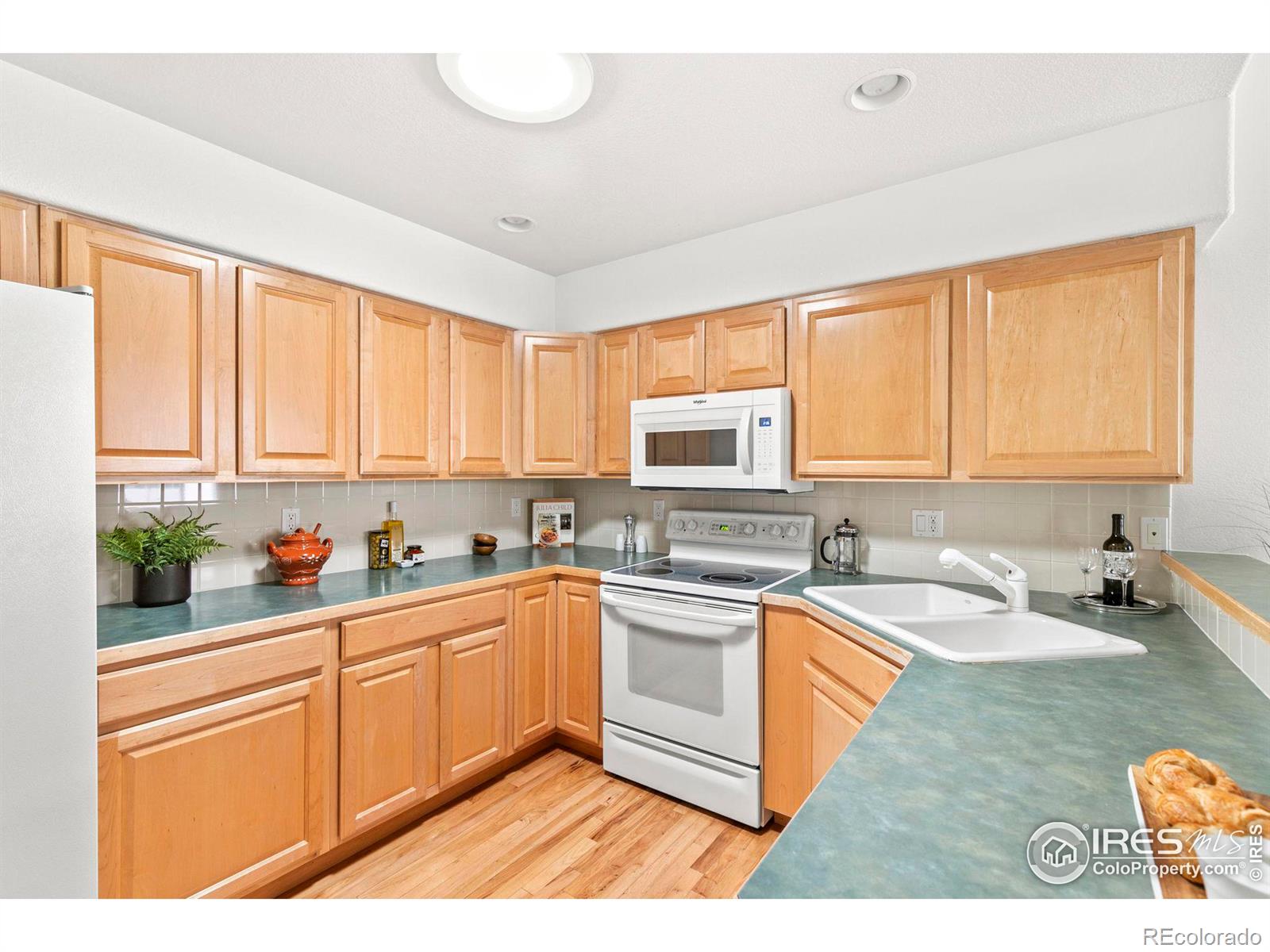 1333 Charles Drive Unit: 2
