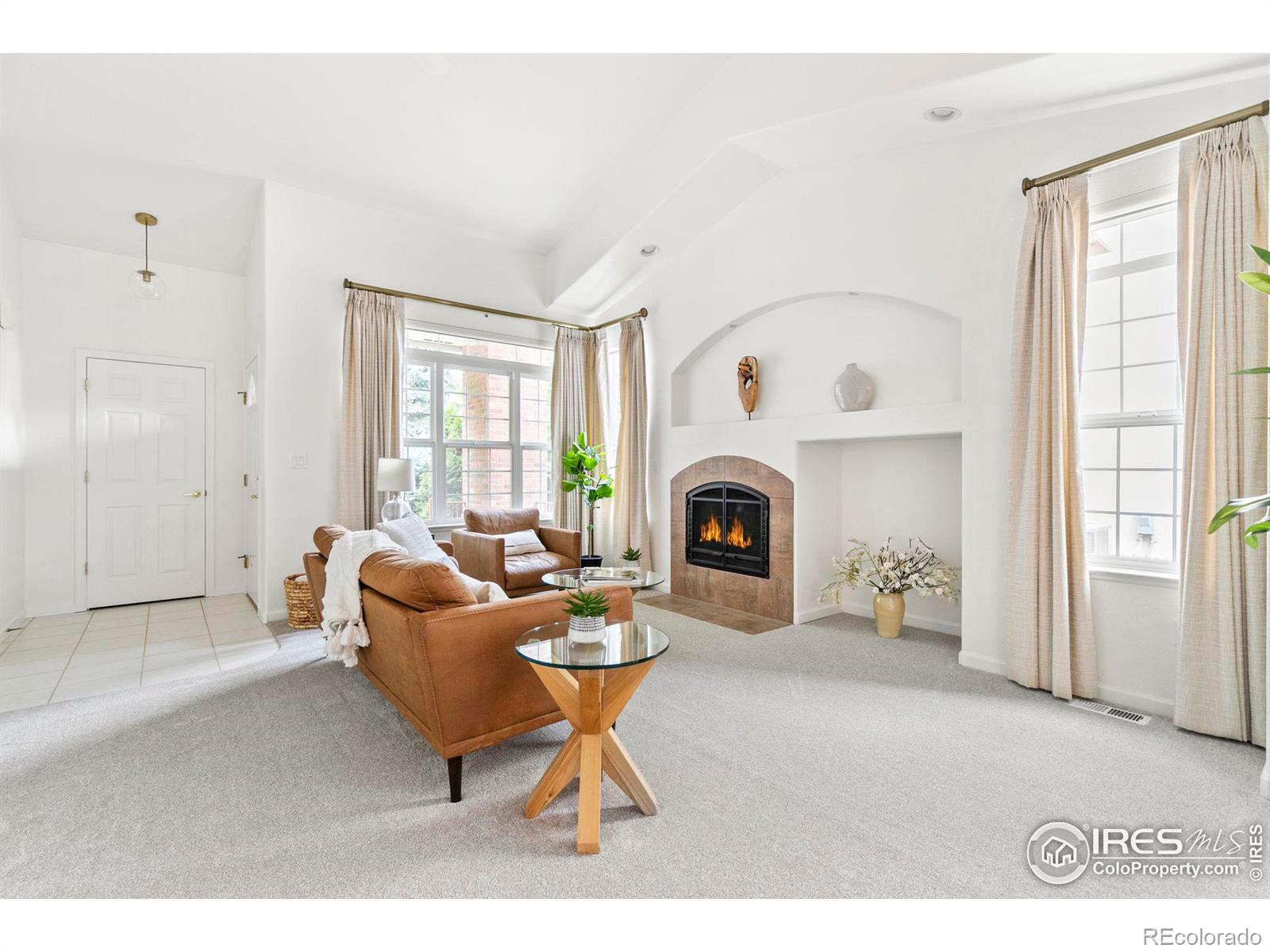 1333 Charles Drive Unit: 2
