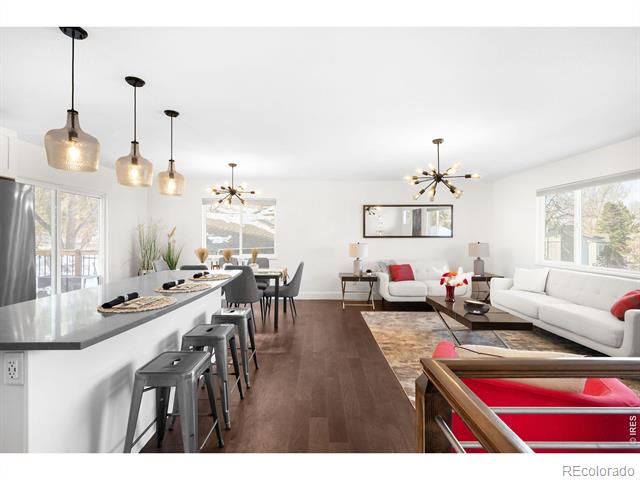 1382 Glen Court