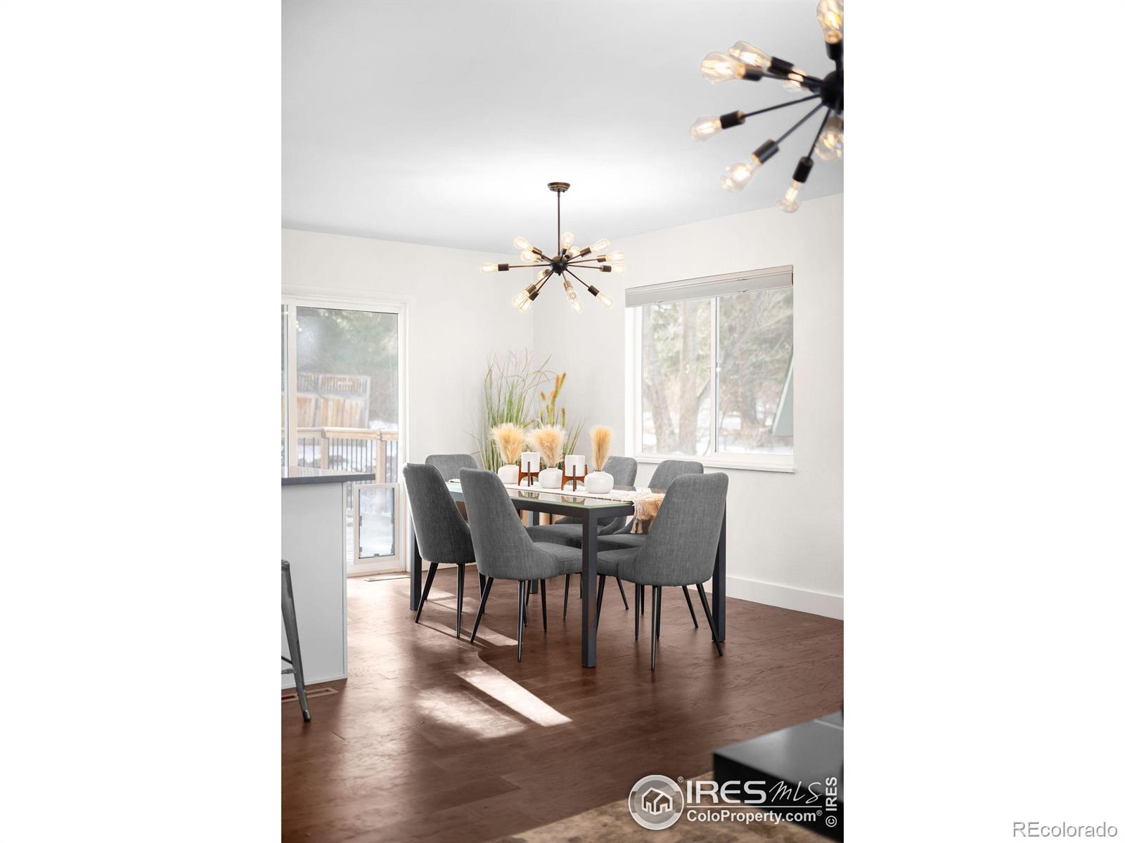 1382 Glen Court