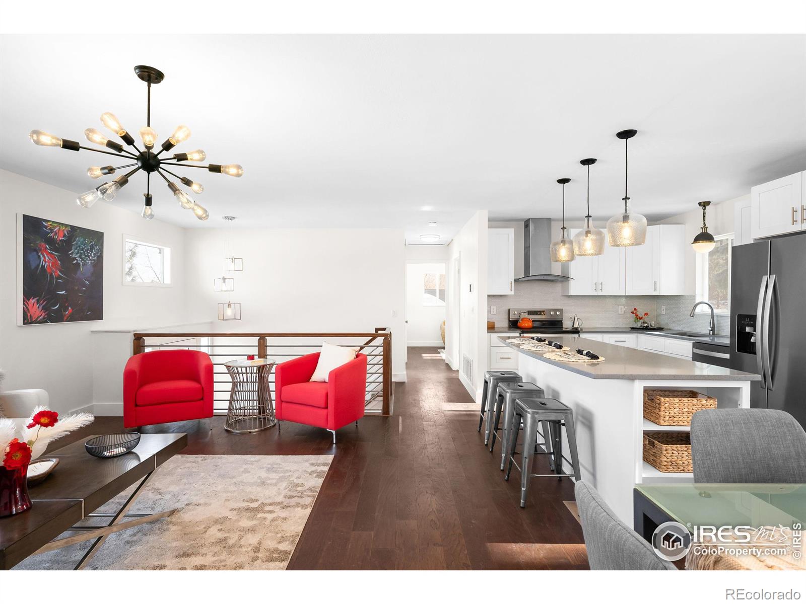 1382 Glen Court