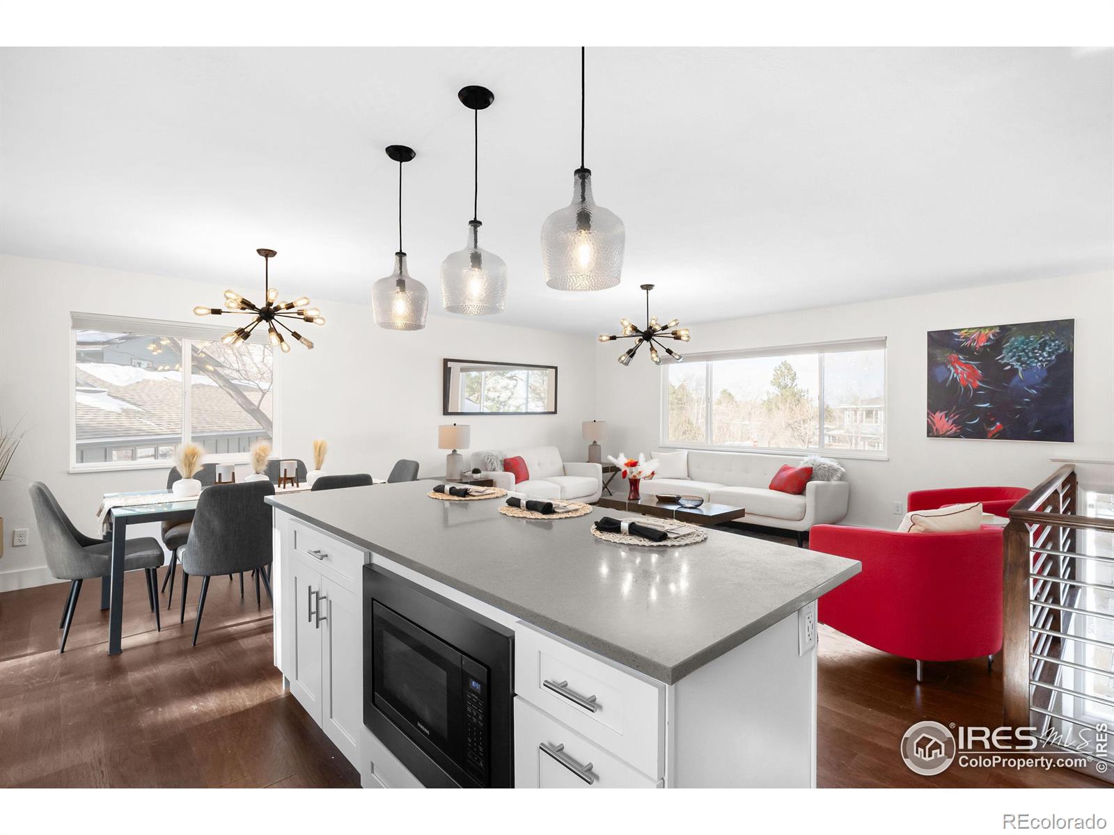 1382 Glen Court