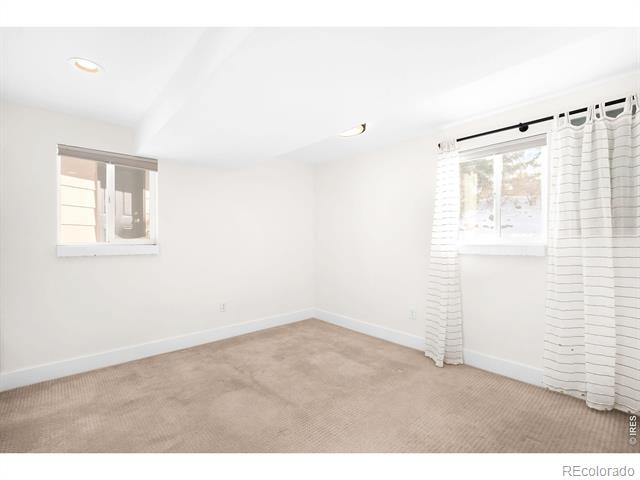1382 Glen Court