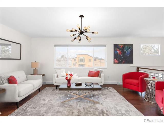 1382 Glen Court