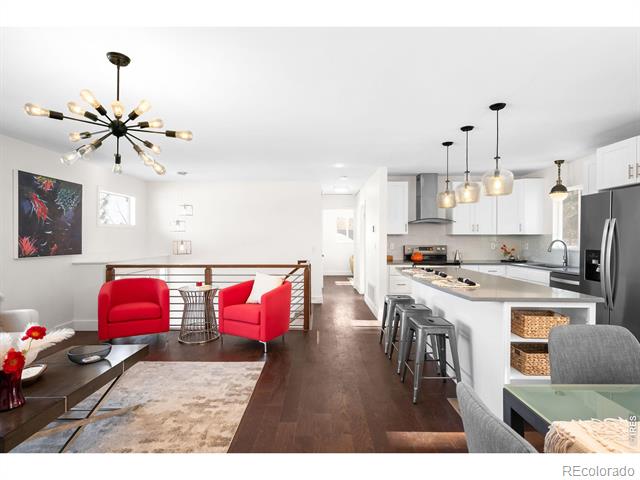1382 Glen Court