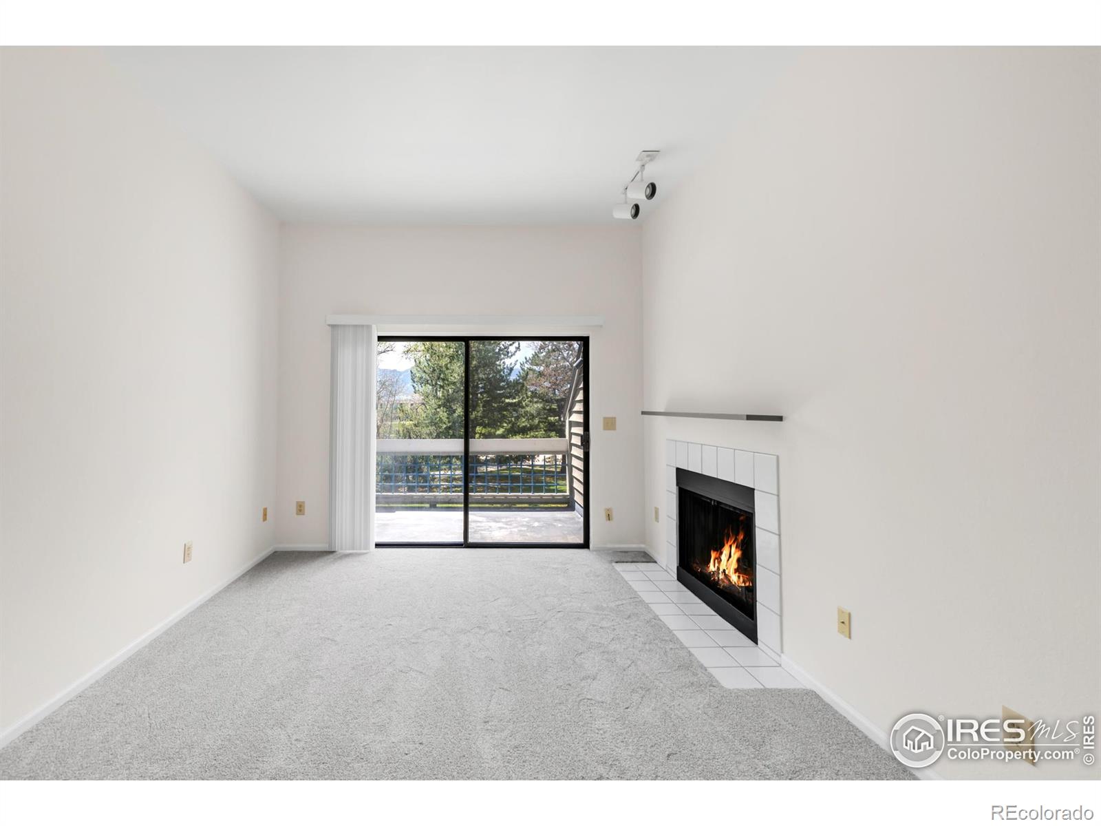 3260 47th Street Unit: 207A