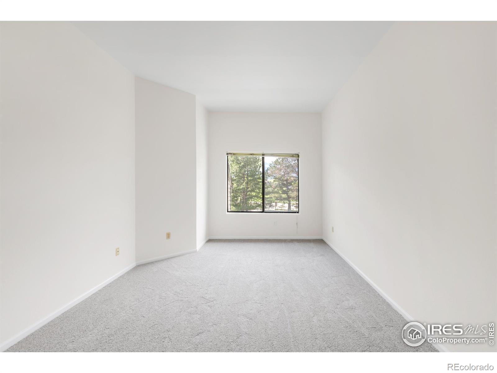 3260 47th Street Unit: 207A