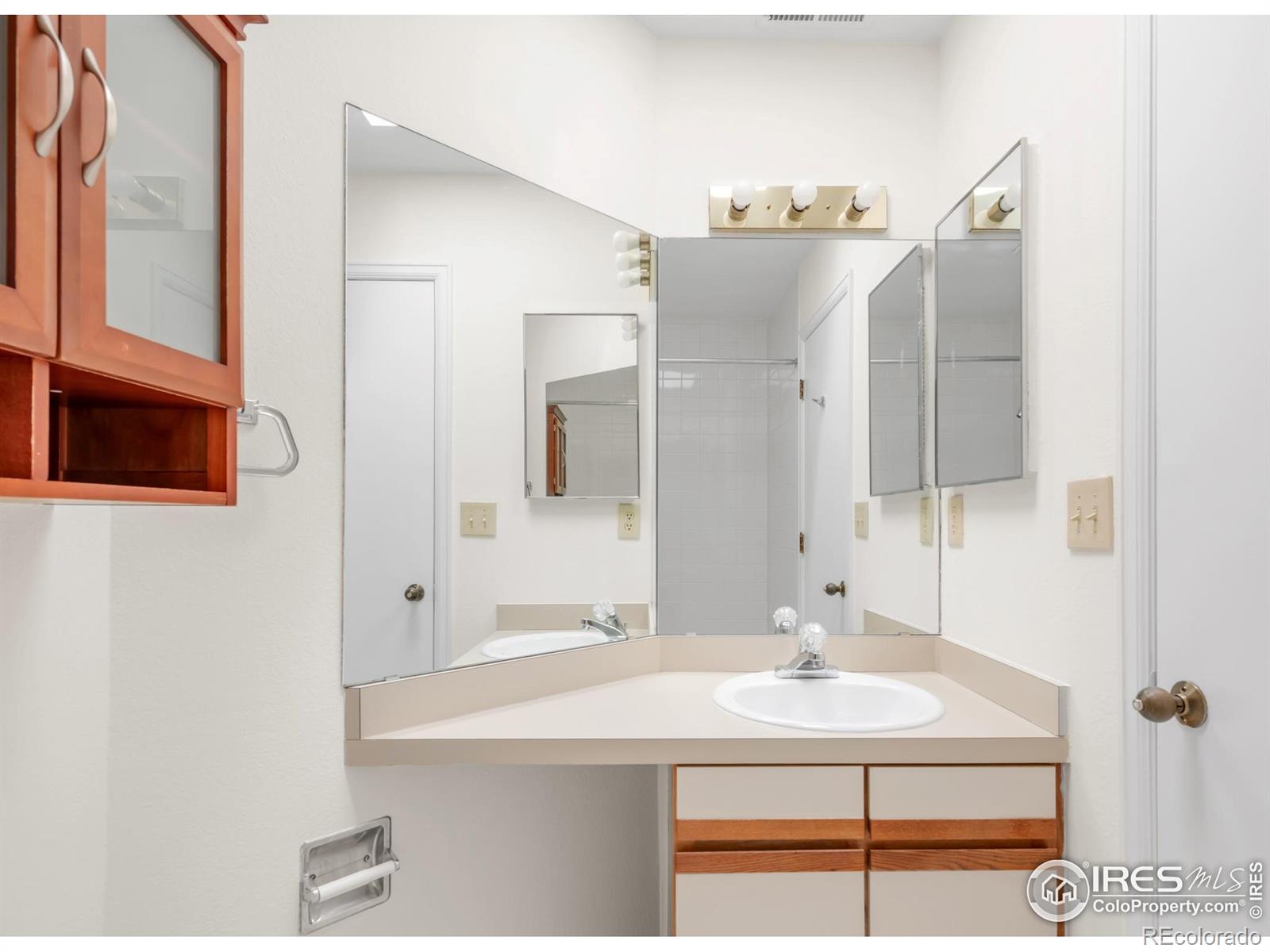3260 47th Street Unit: 207A