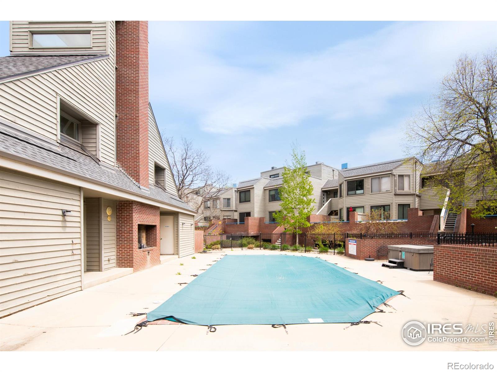 3260 47th Street Unit: 207A