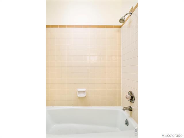 1934 18th Street Unit: 14