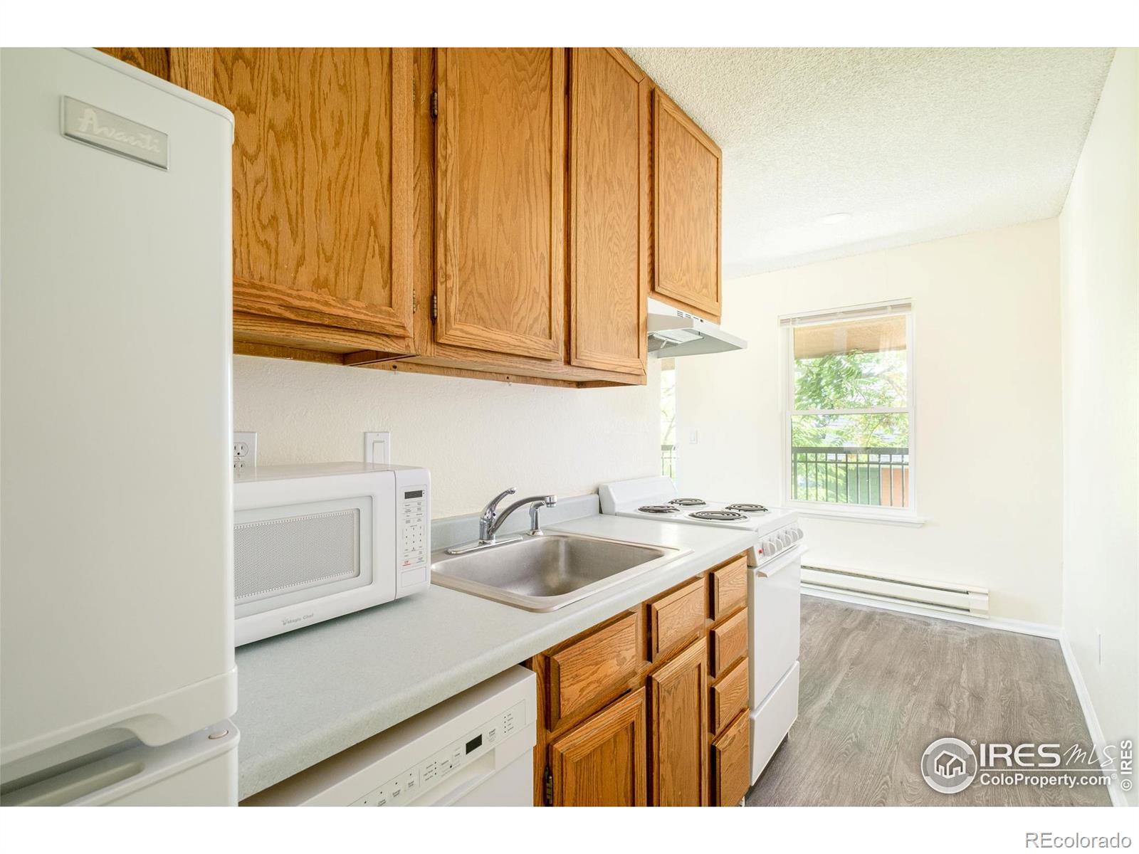 1934 18th Street Unit: 14