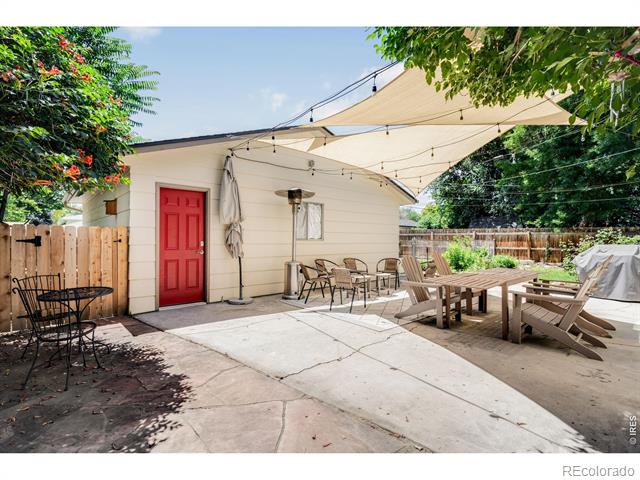 1417 Sharpe Place