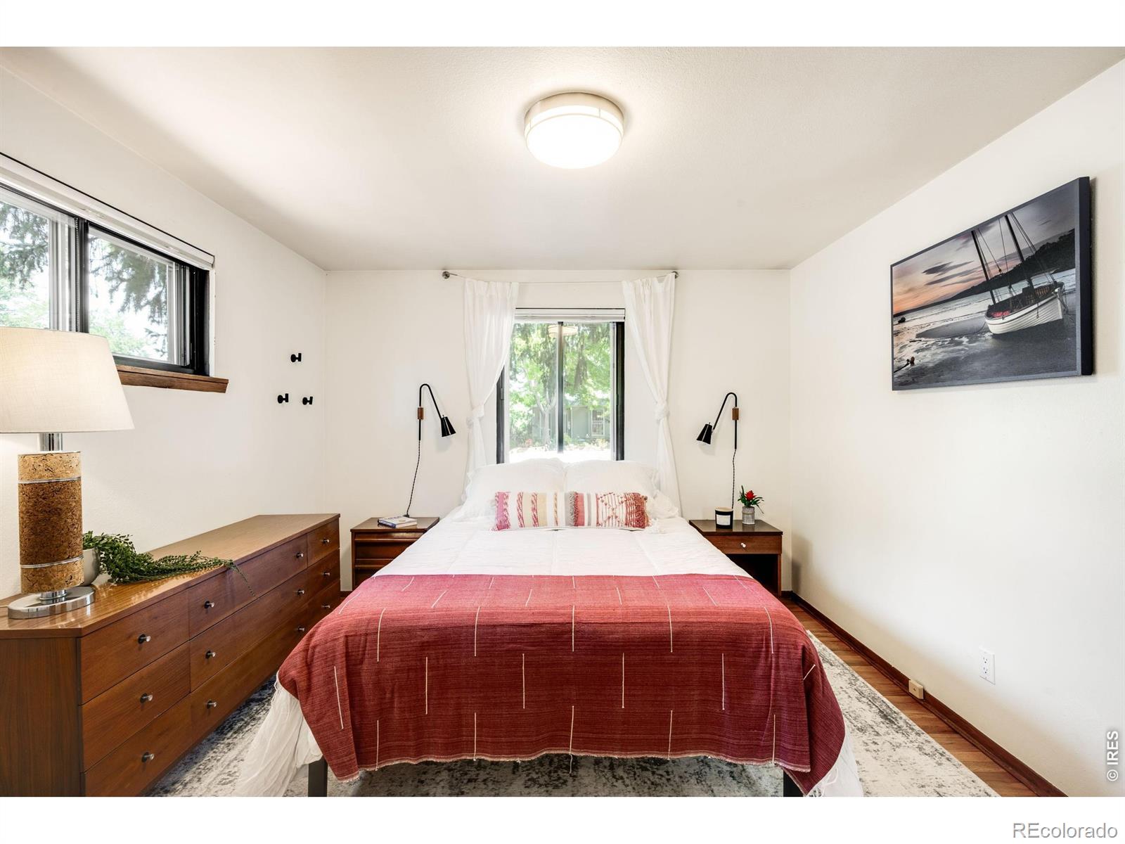 1417 Sharpe Place