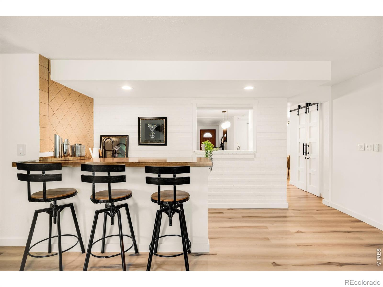 1417 Sharpe Place