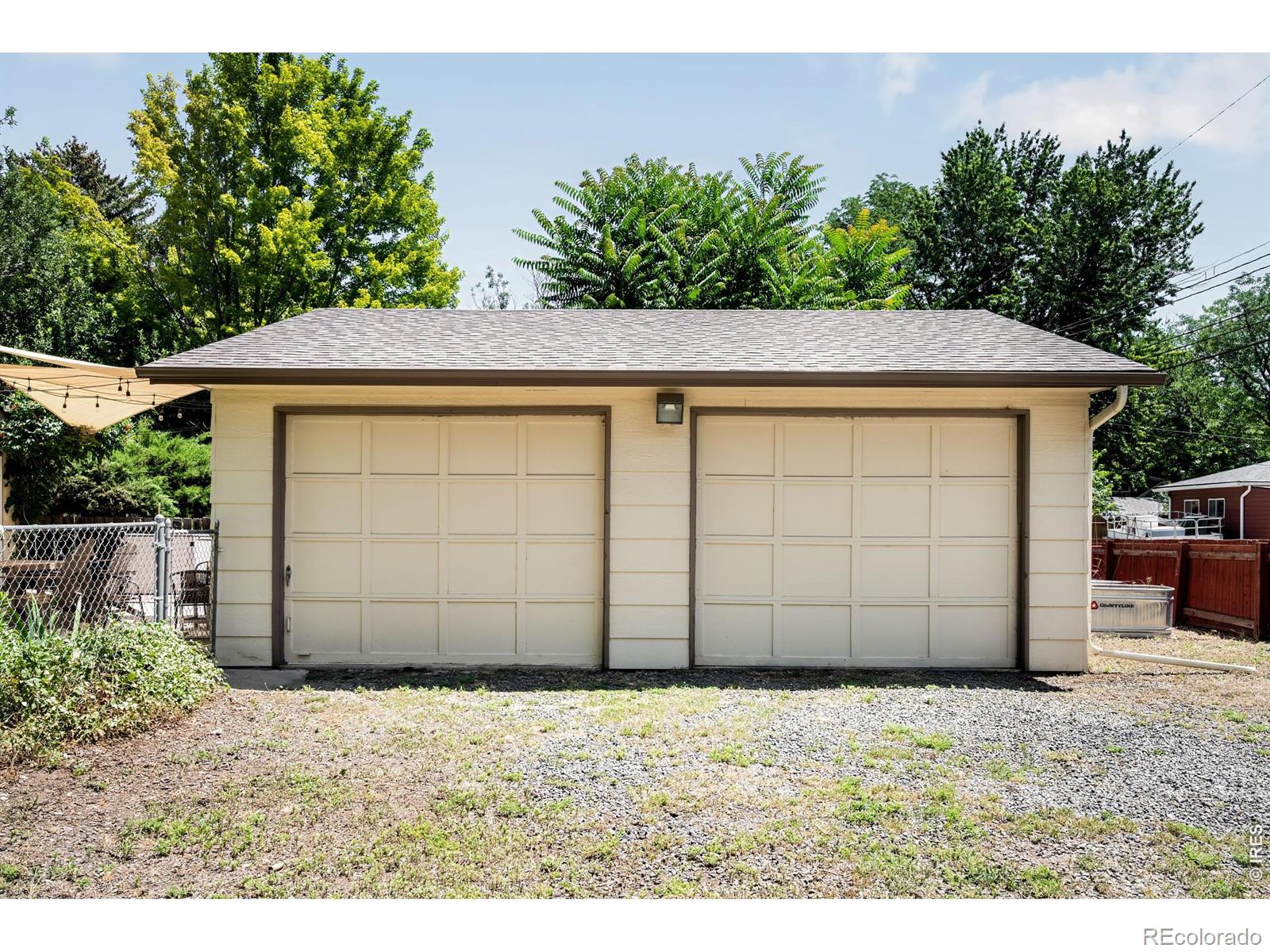 1417 Sharpe Place