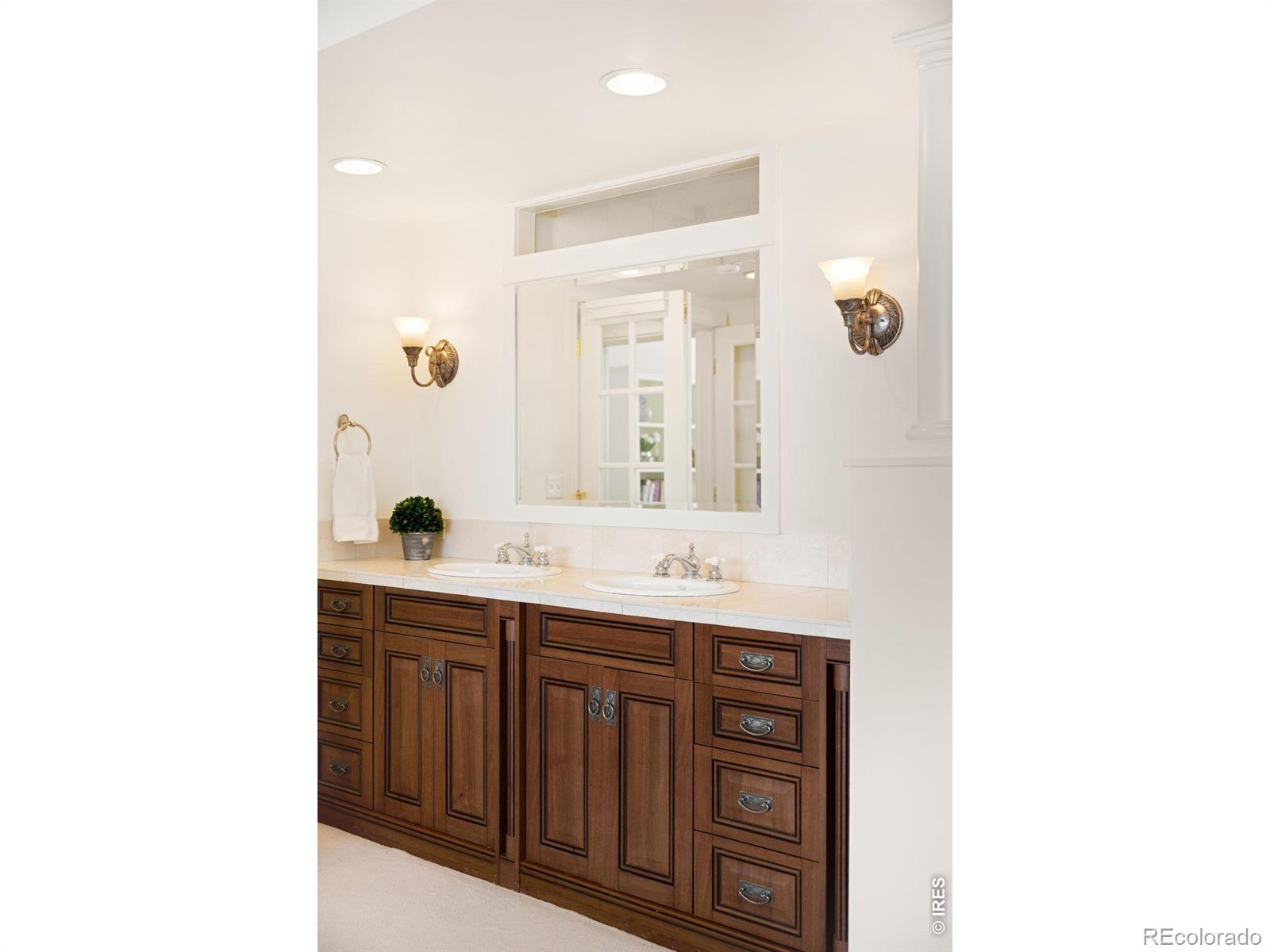 1850 Folsom Street Unit: 1010