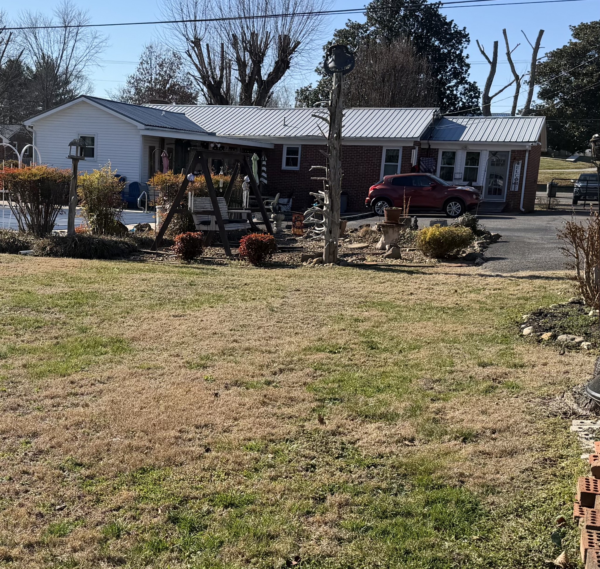 914 Faulkner Springs Rd